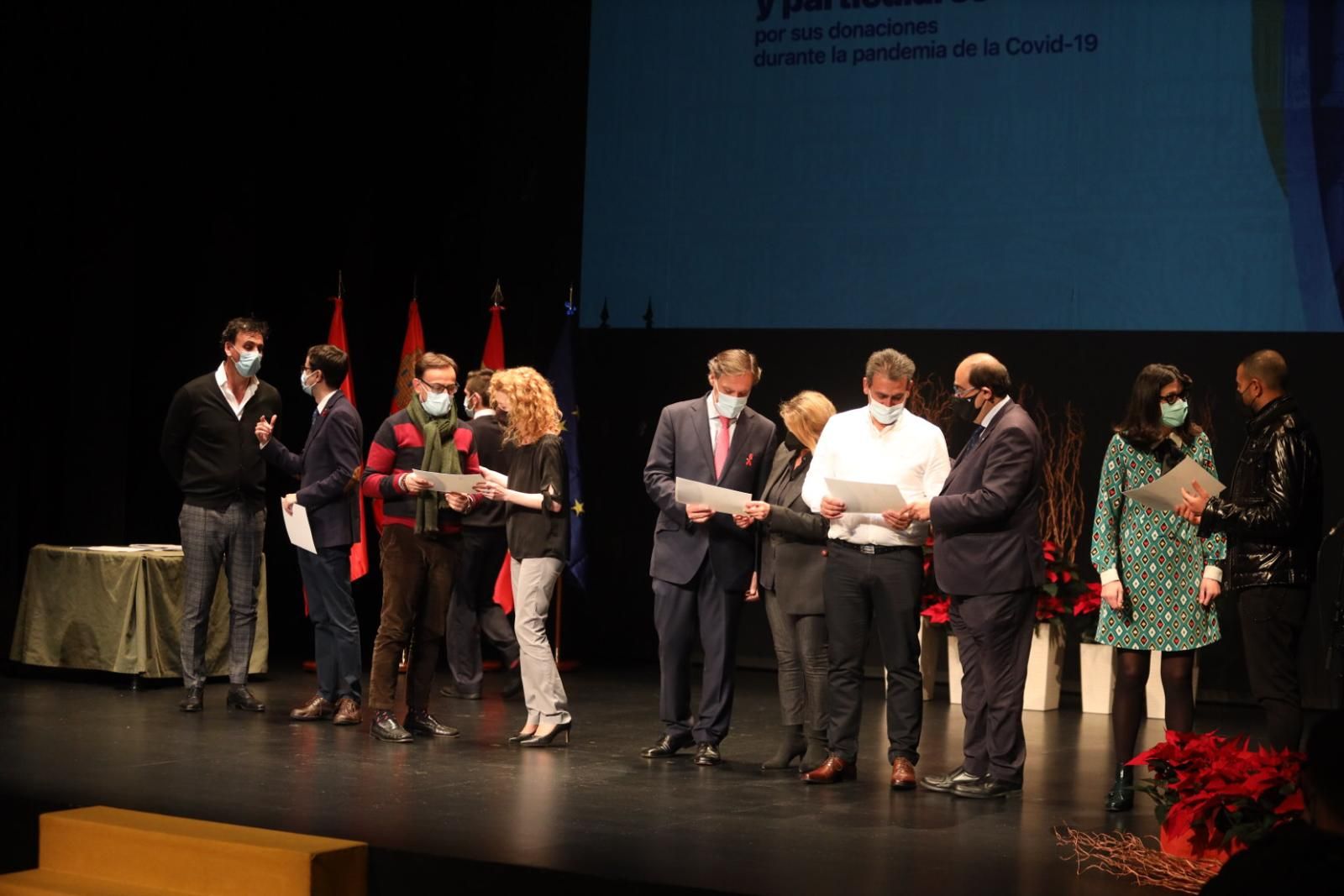 acto-homenaje-a-las-empresas-que-han-colaborado-altruistamente-con-el-consistorio-en-la-lucha-contra-el-covid-25