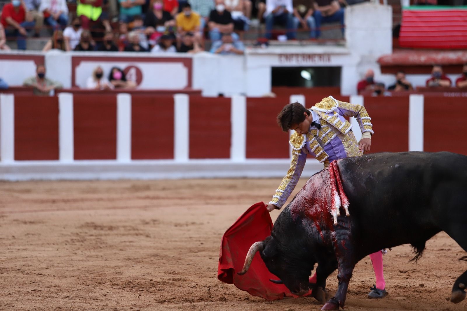 roca-rey-pablo-aguado-y-daniel-luque-en-zamora-50