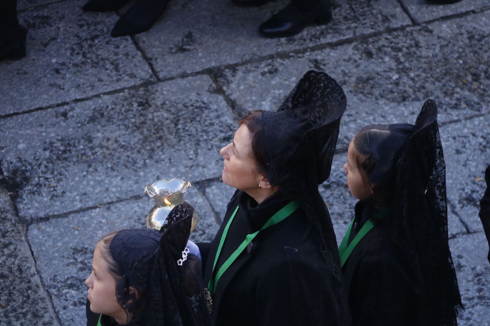 procesion-de-la-virgen-de-la-esperanza-2025-foto-victor-garrido-15