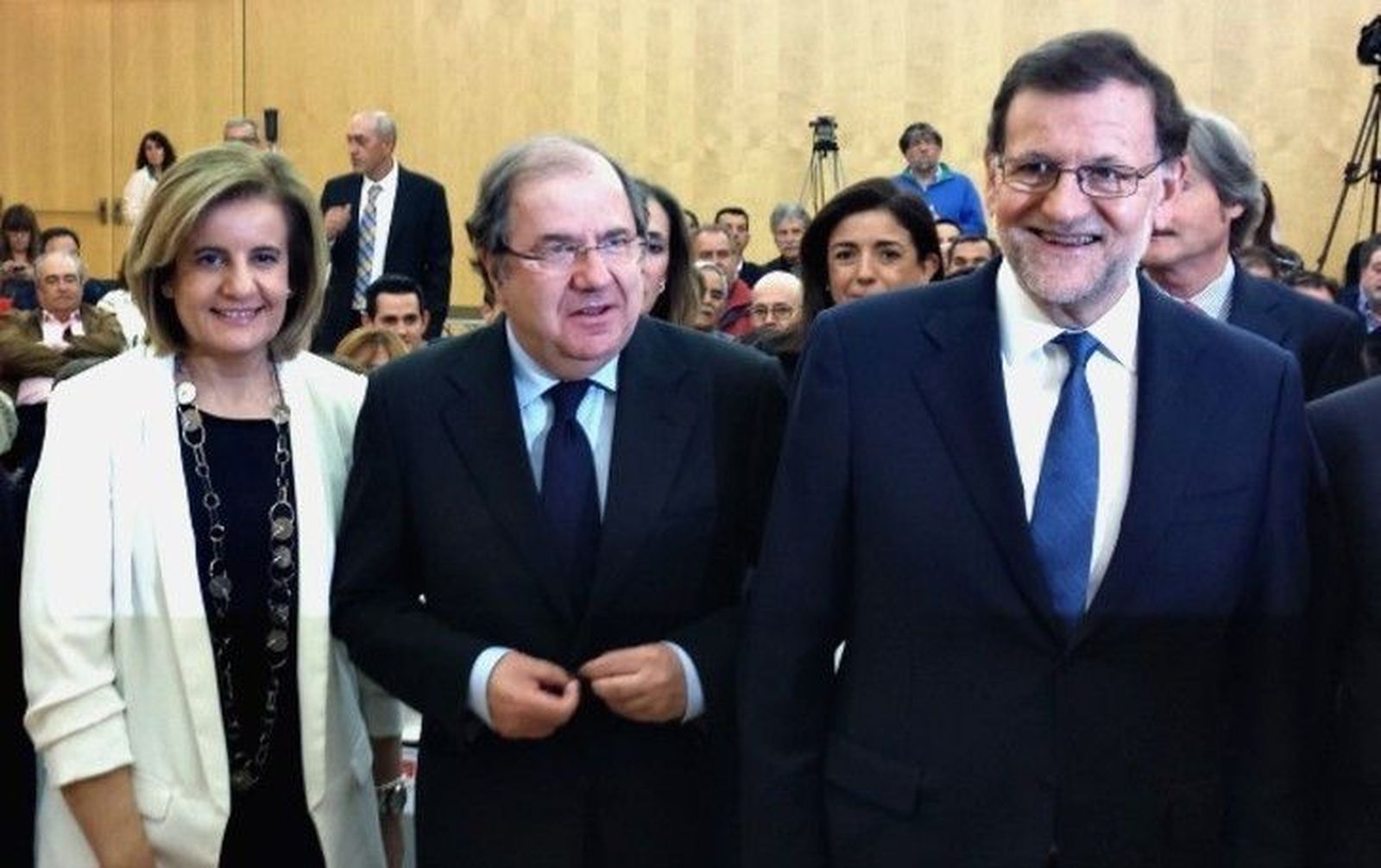 Mariano Rajoy promete mejorar las infraestructuras burgalesas