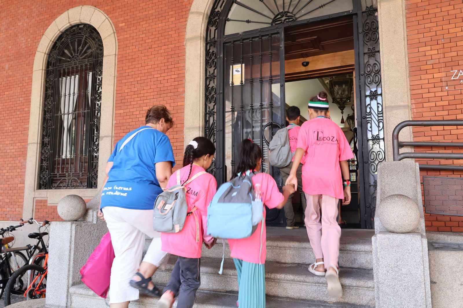 Llegada de los niños Saharauis y encuentro con las familias de acogida