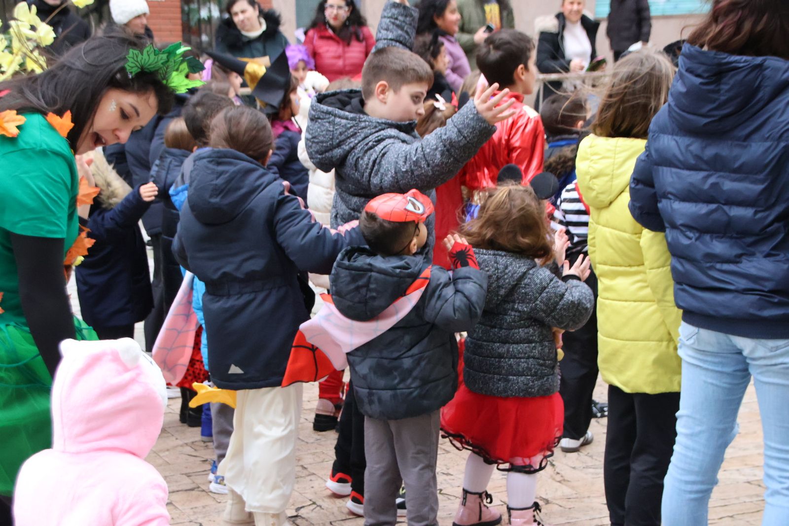 Carnaval infantil con concurso de disfraces en la Calle Gutemberg