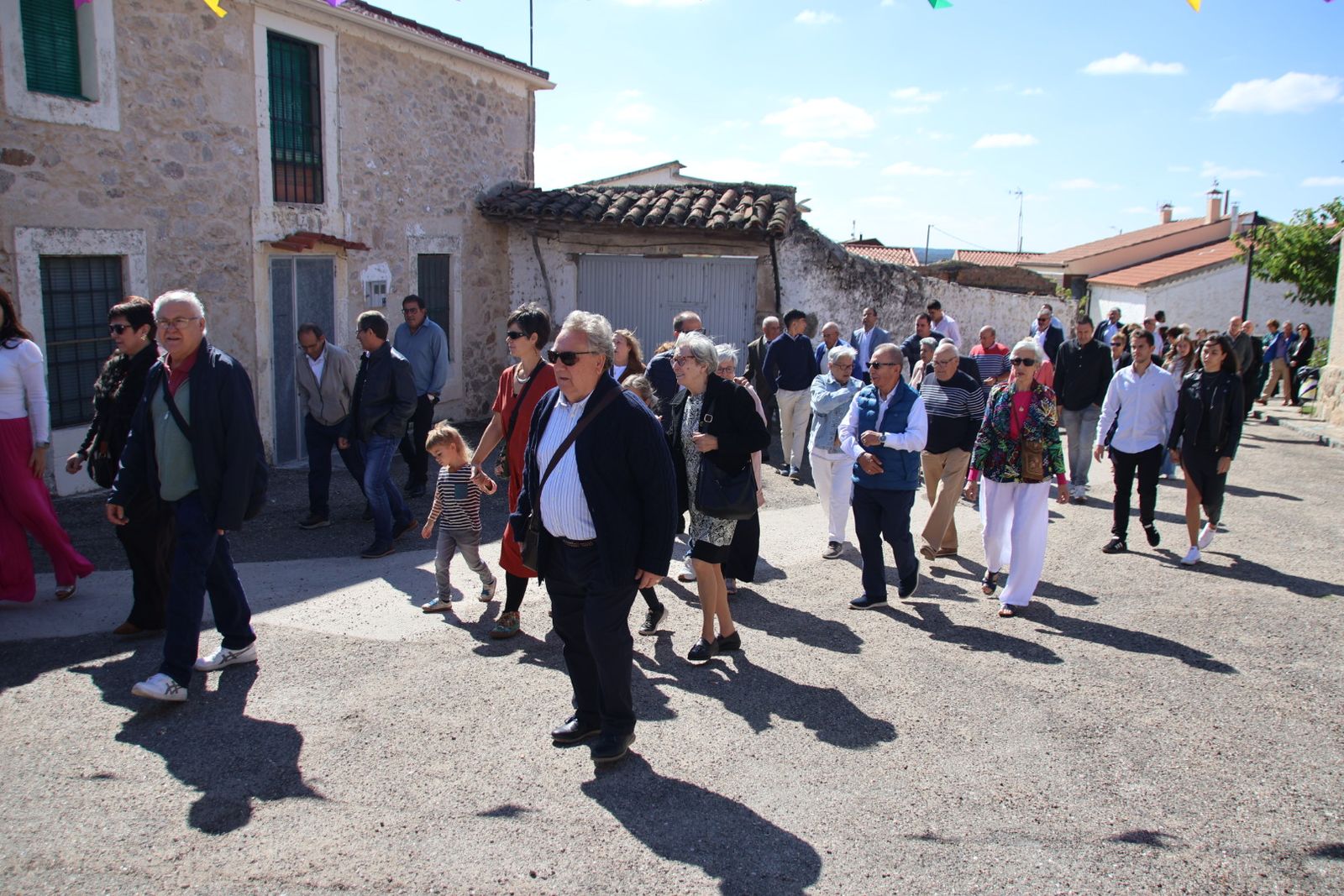 Misa en honor a San Miguel y bailes charros