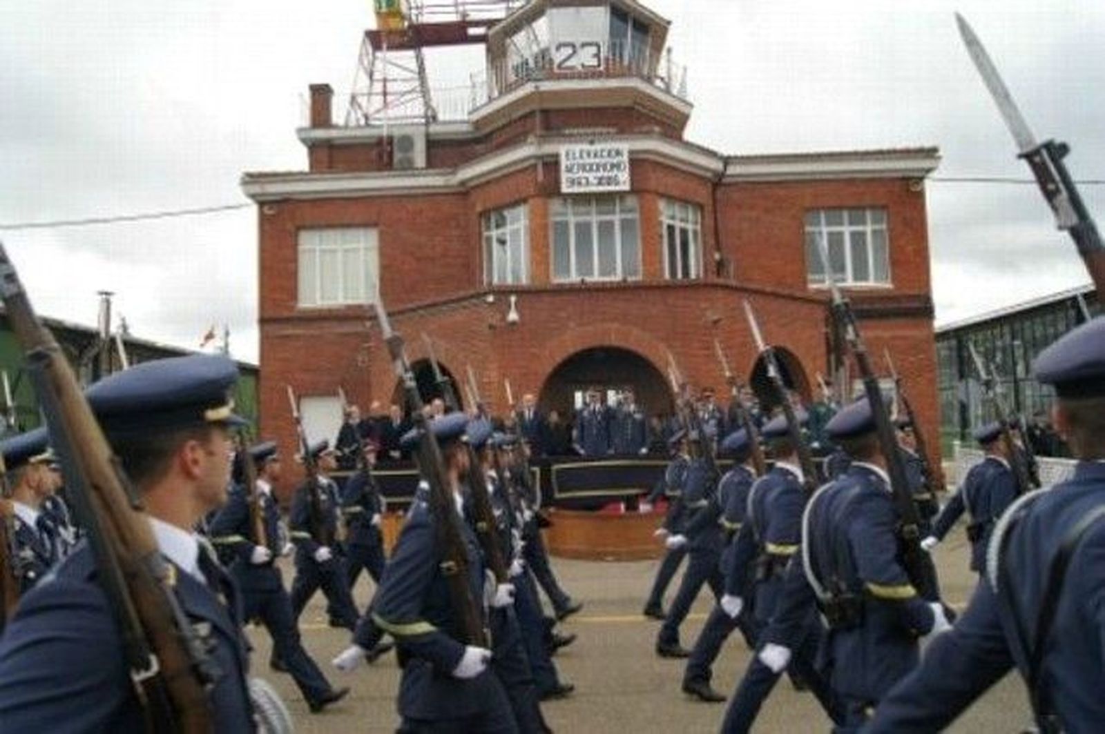 1535565123440AerodromoLeondn