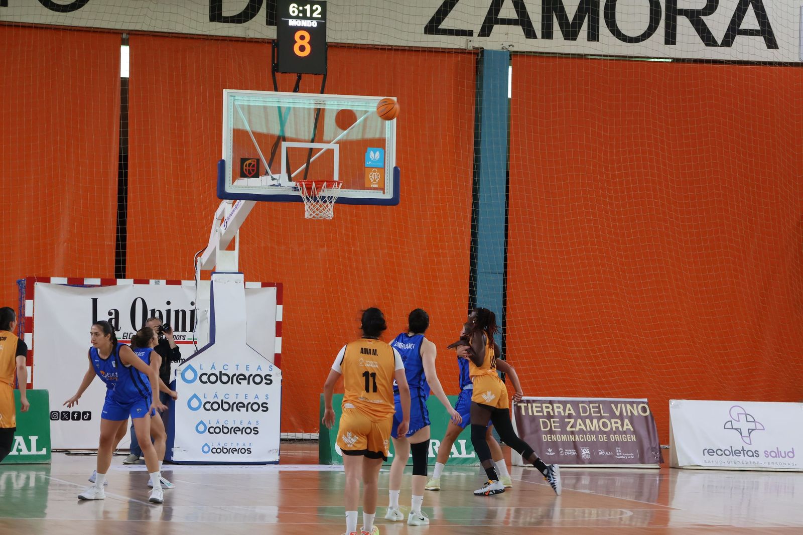 GALERÍA | El encuentro entre el CD Zamarat y el Melilla Ciudad del Deporte, en imágenes