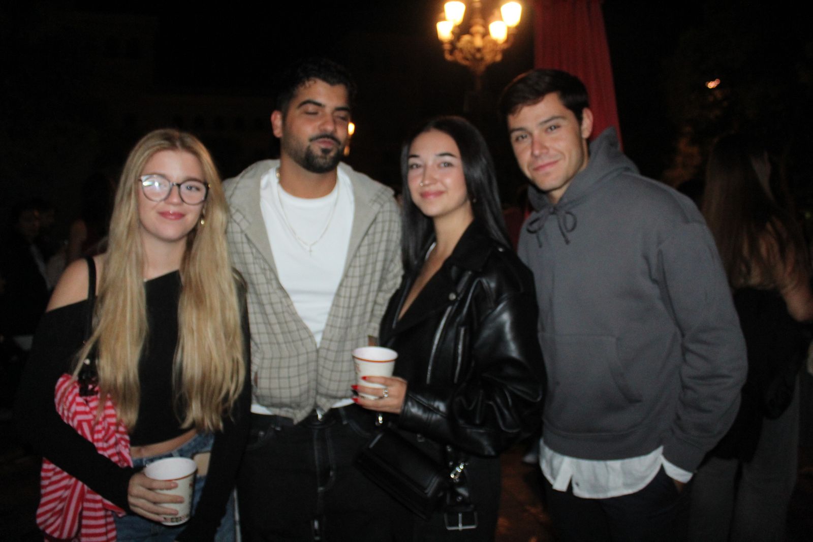 La Feria de Día se llena en la tarde-noche de este viernes, punto de partida del fin de semana
