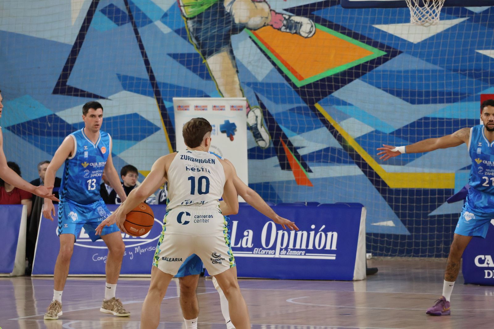 GALERÍA | El duelo entre el CB Zamora y el Hestia Menorca, en imágenes