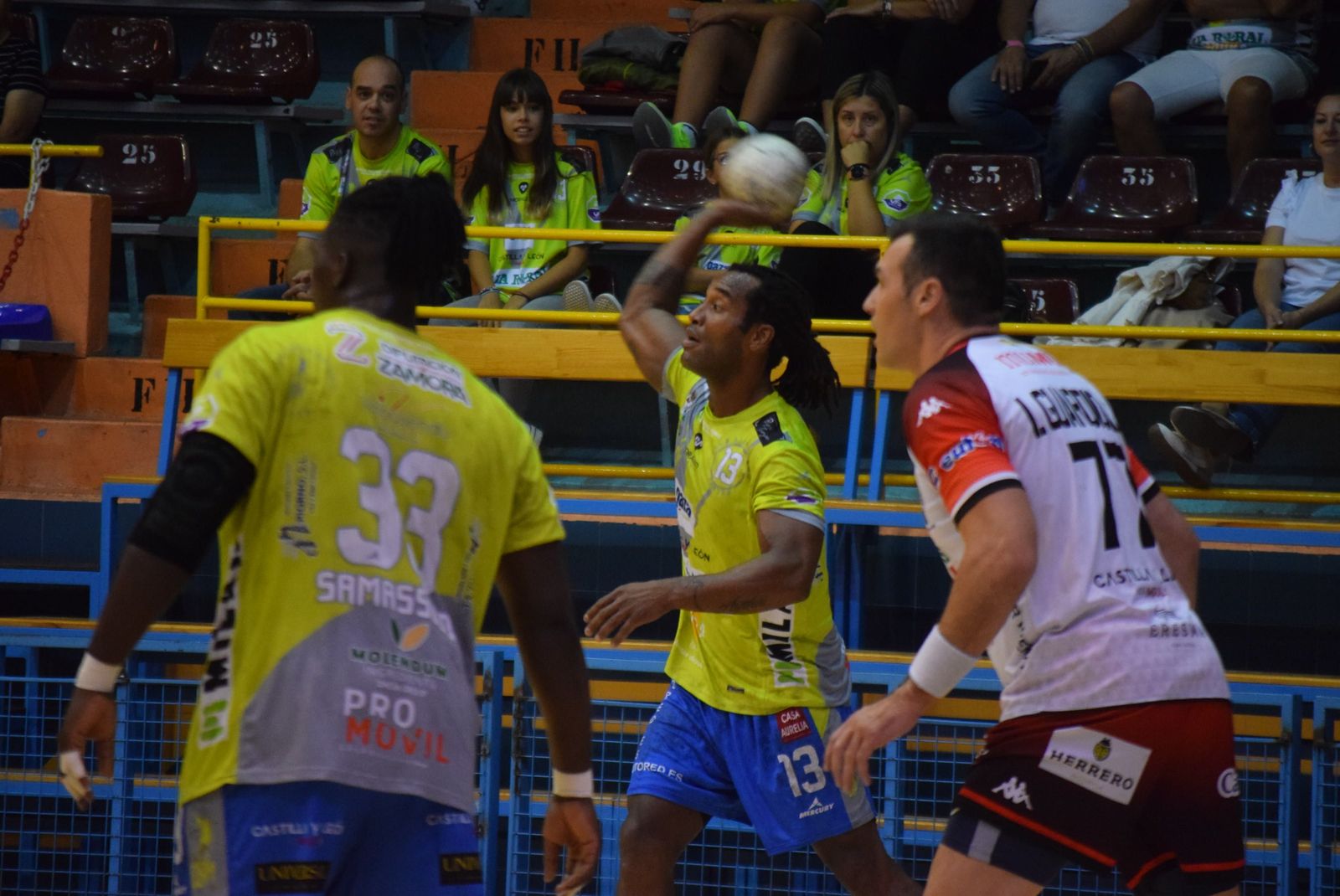 balonmano-zamora-balonmano-nava-47