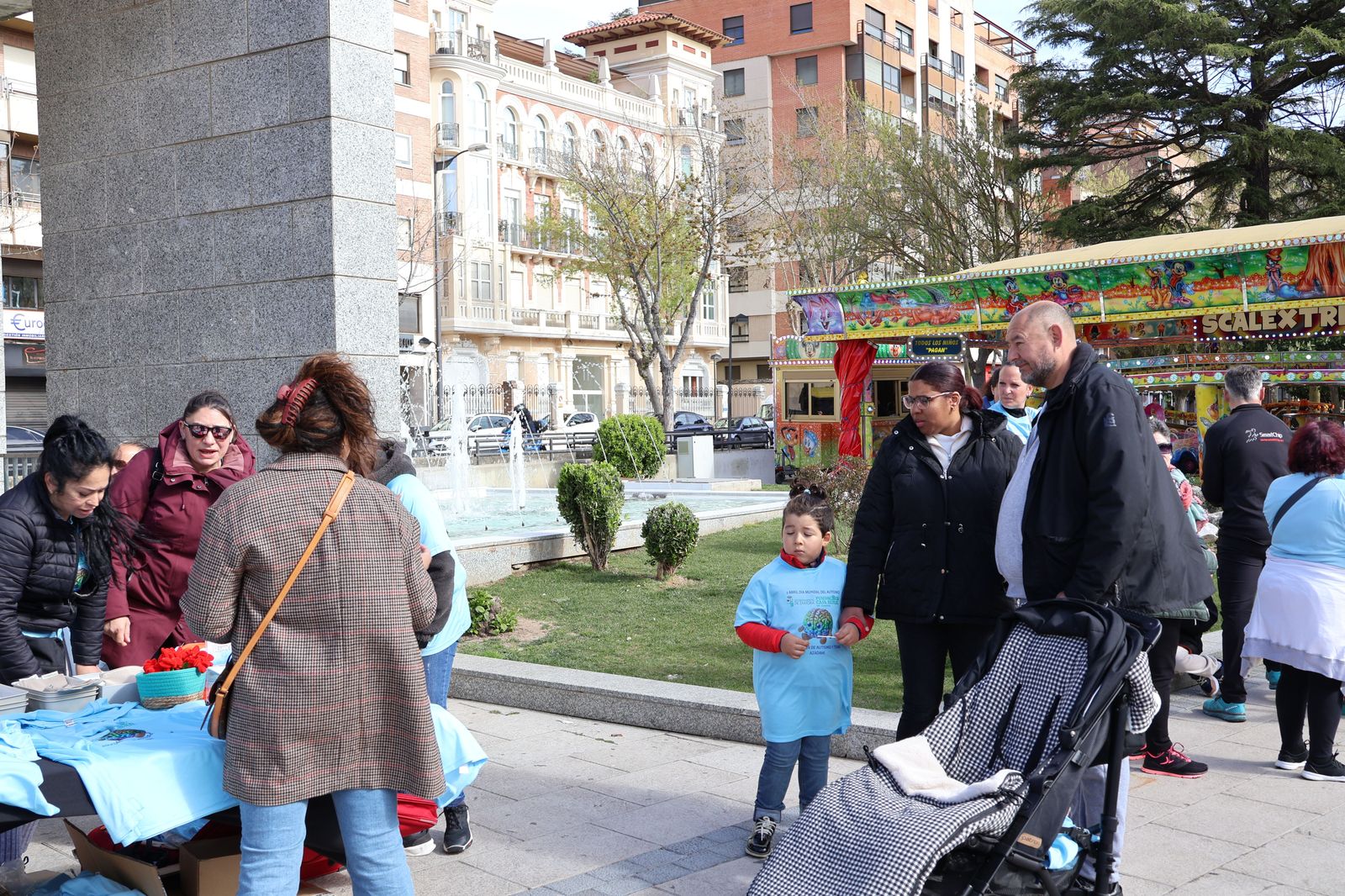 paseo-solidario-por-el-dia-mundial-del-autismo-en-zamora-7