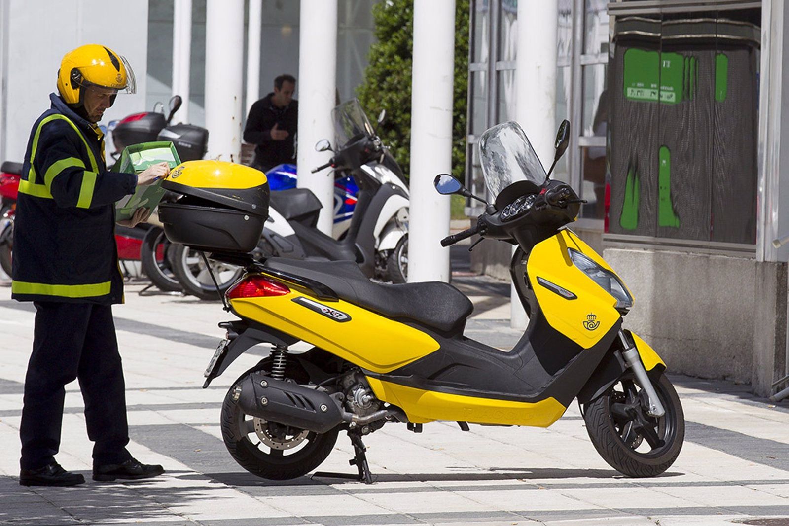 Repartidor de Correos. Correos / EP