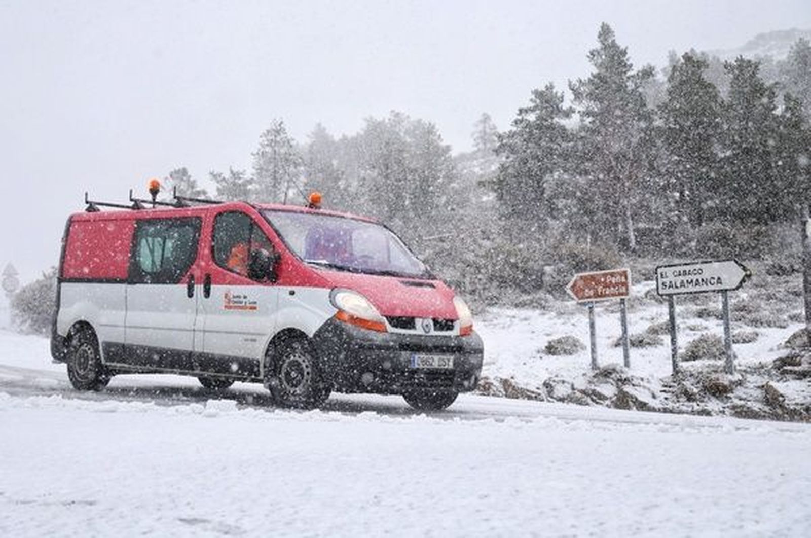 Intensa nevada en la Peña de Francia, 7 de marzo de 2024. Fotos José ViCente  ICAL (2)