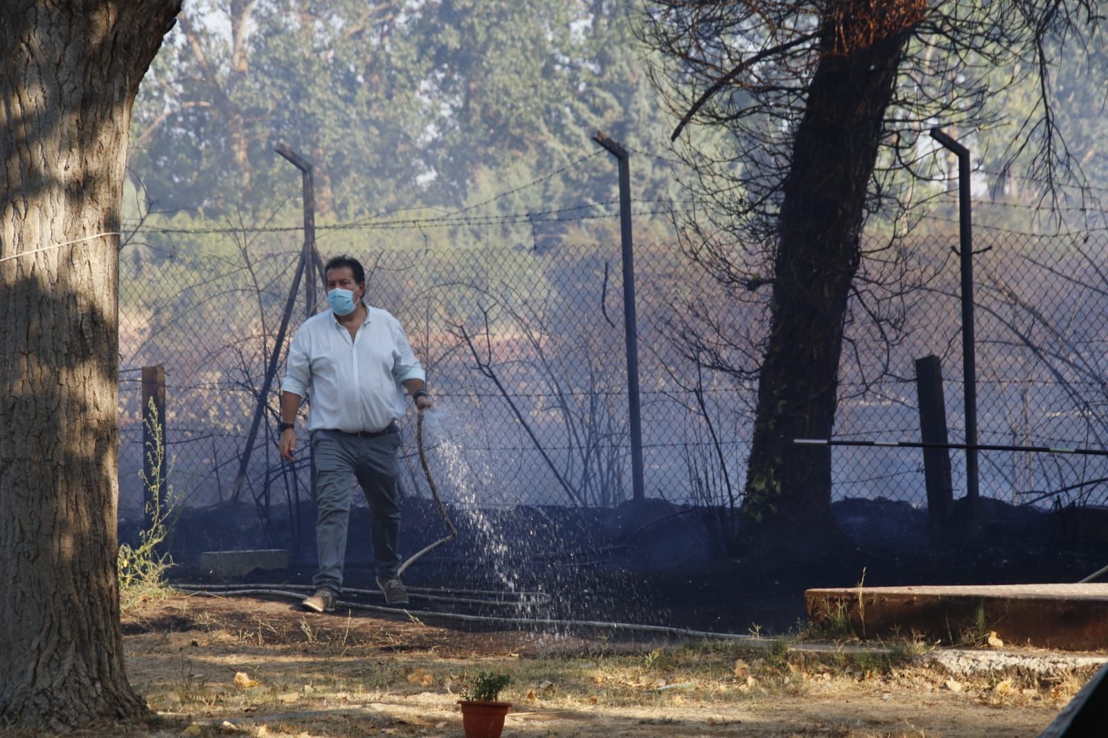 incendio-en-la-trasera-del-hotel-regio-santa-marta-de-tormes-1
