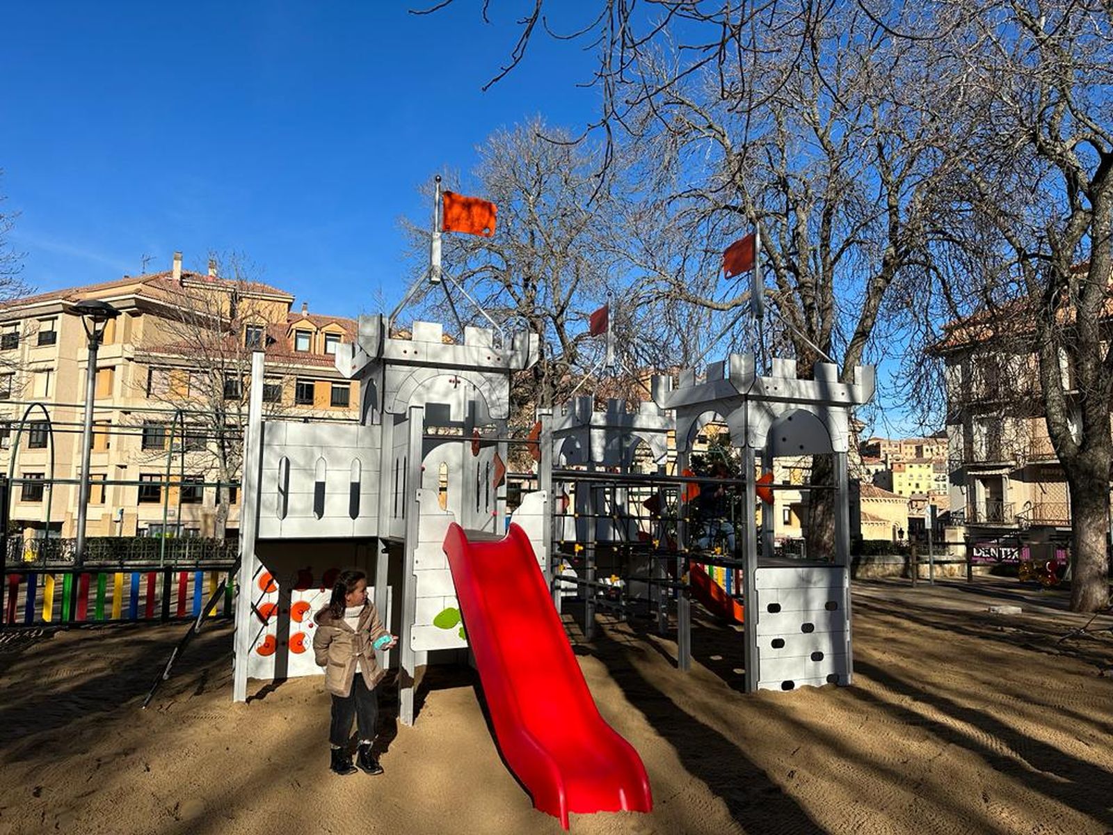 Imagen de un parque de inspiración medieval en Segovia