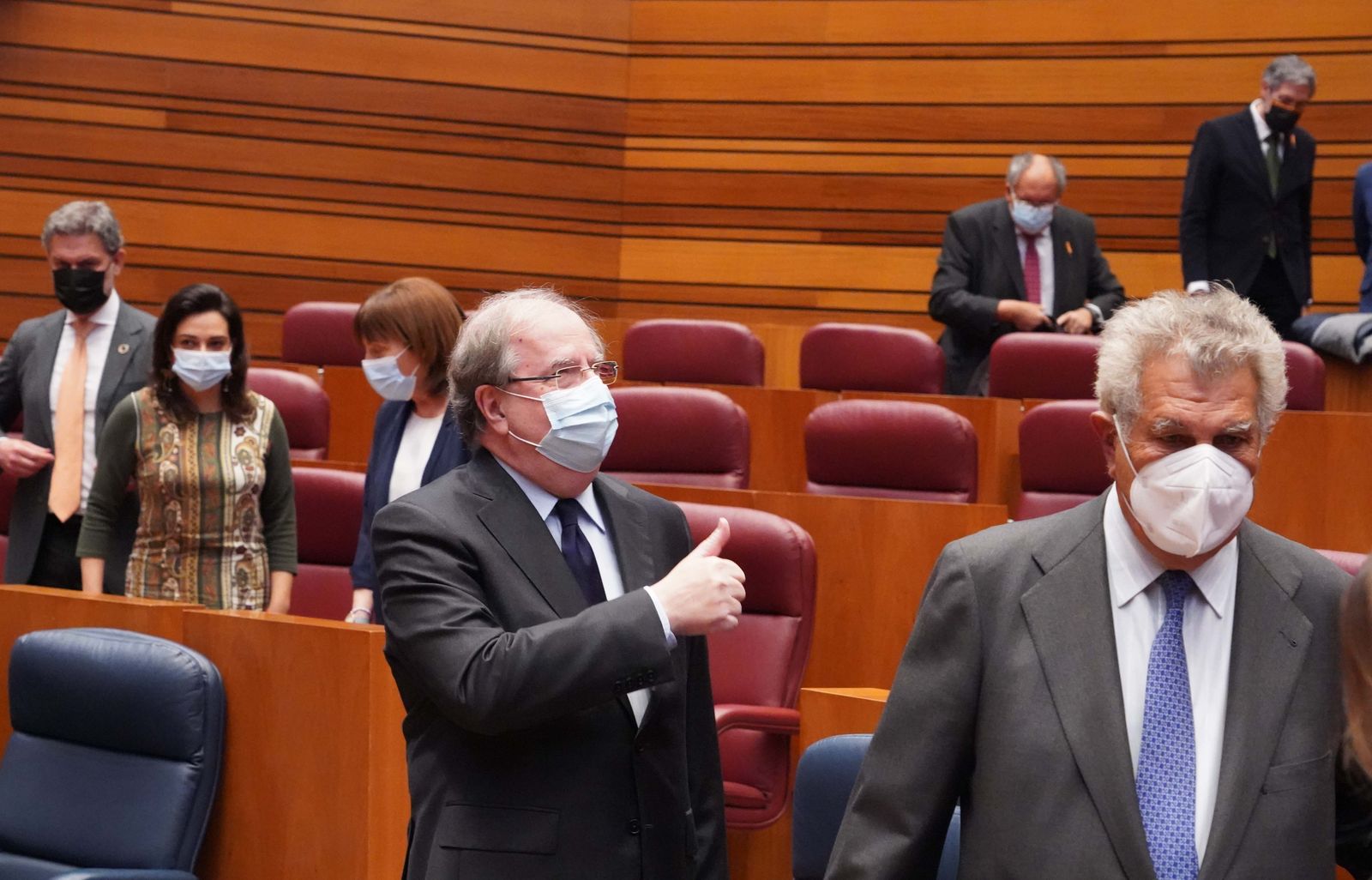 alfonso-fernandez-manueco-toma-posesion-como-presidente-de-la-junta-de-castilla-y-leon-4