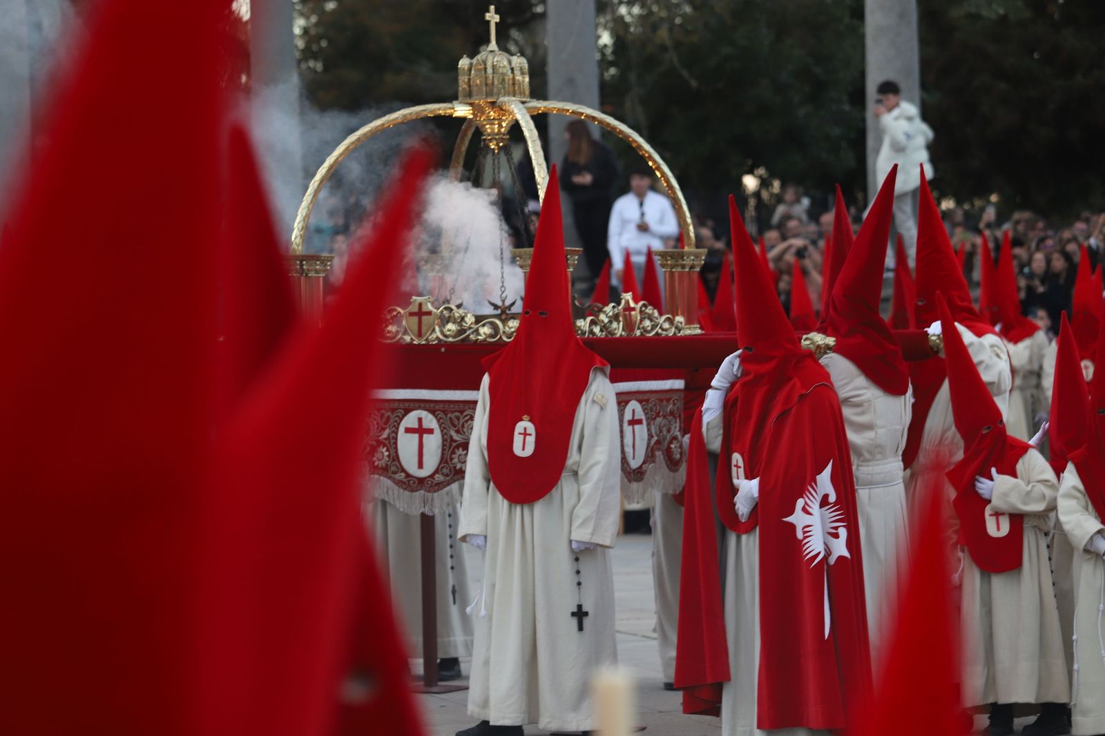 GALERÍA | Revive en imágenes la procesión del Silencio
