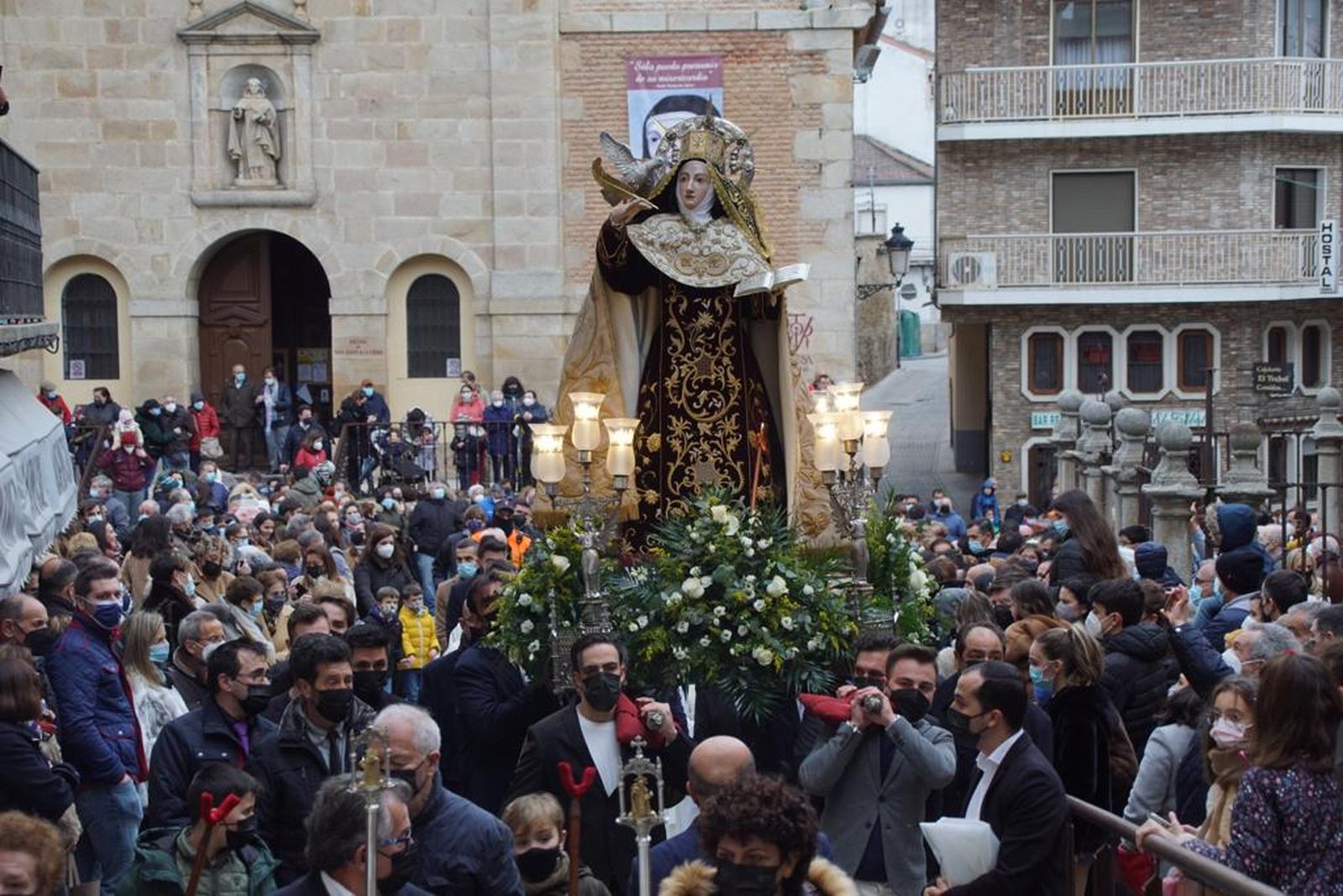 procesion-santa-teresa-en-alba-de-tormes-18