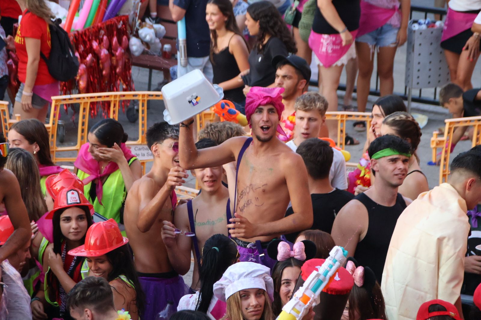 Chupinazo en Carbajosa con batucad