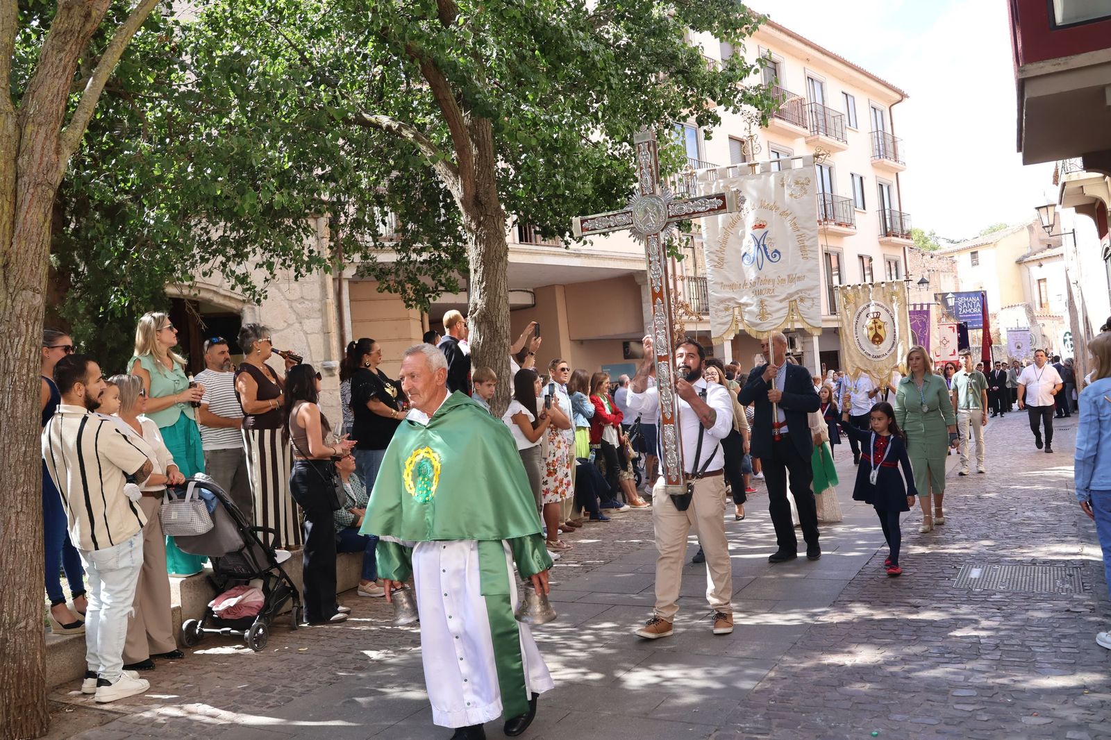 Procesión extraordinaria de la Virgen de La Esperanza