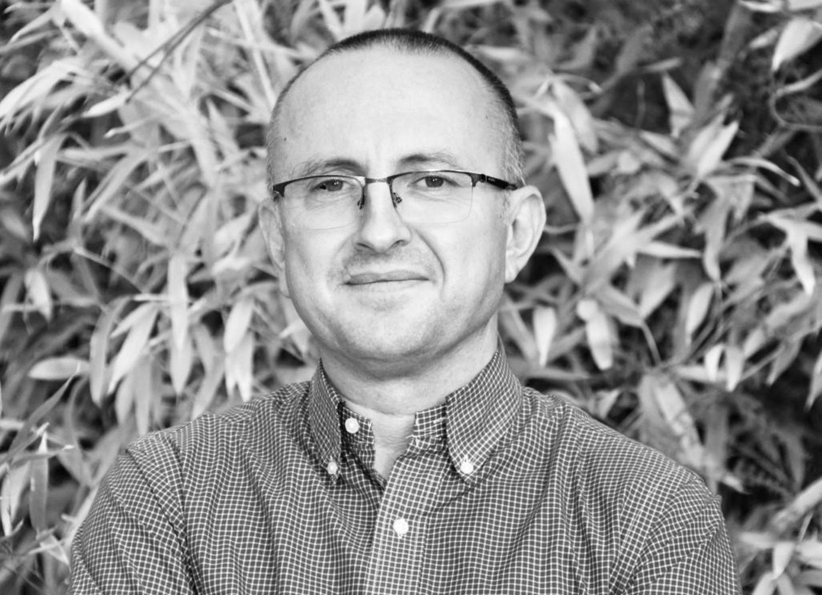 El escritor salmantino Paco Bernal escribe la novela 'Ordinem' con el autismo como centro de la trama