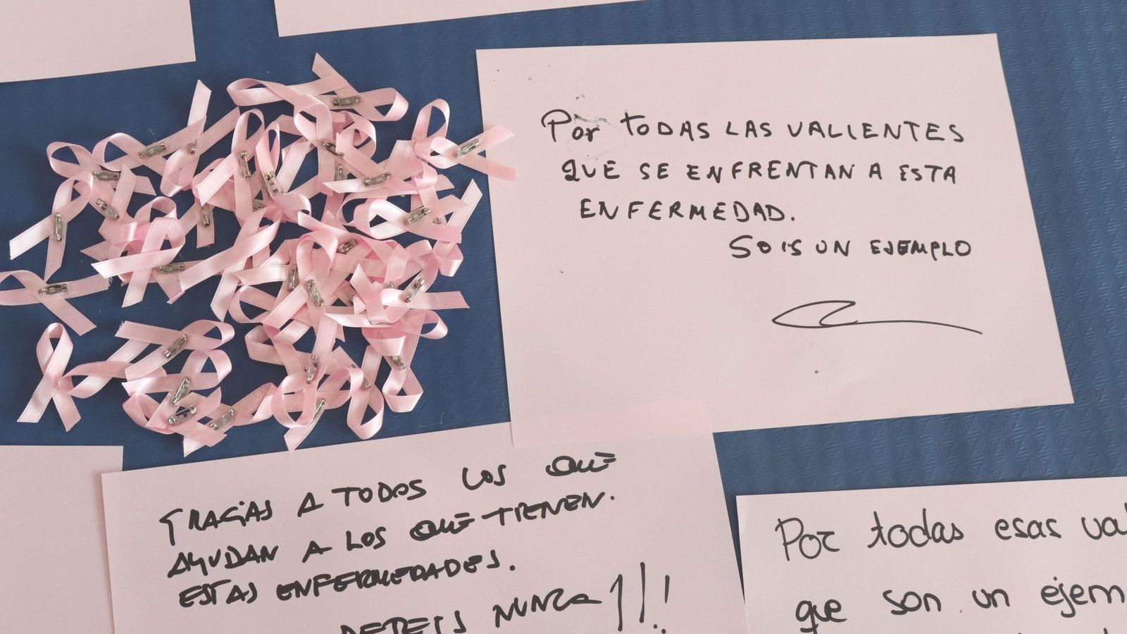 Día mundial contra la lucha del cáncer de mama en el hospital de Salamanca