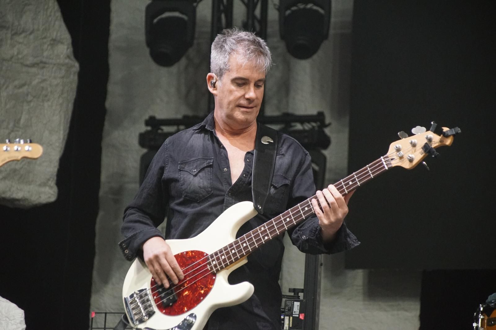 concierto-de-manolo-garcia-en-el-multiusos-sanchez-paraiso-fotos-juanes-37