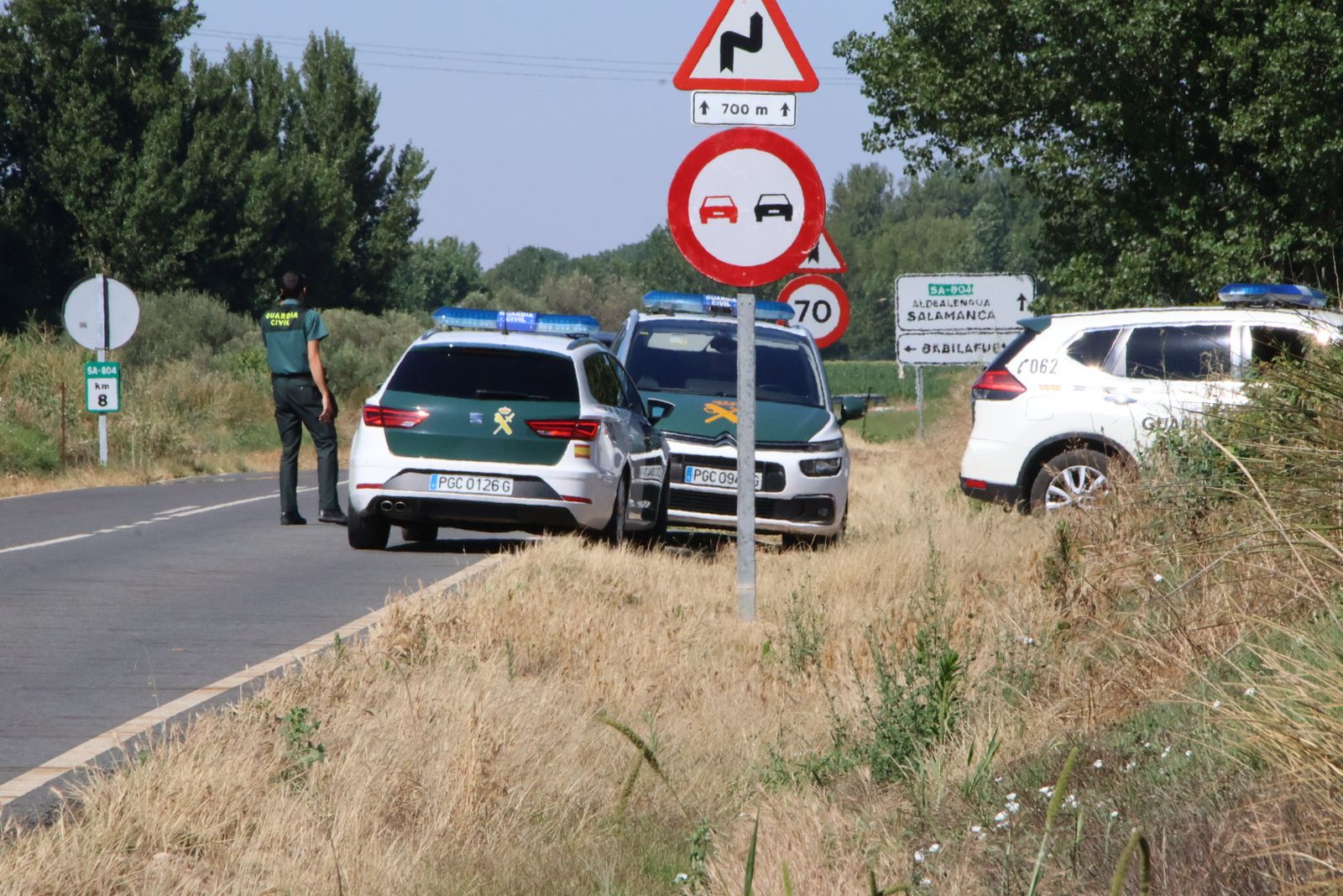 Guardia Civil en la carretera de Aldearrubia