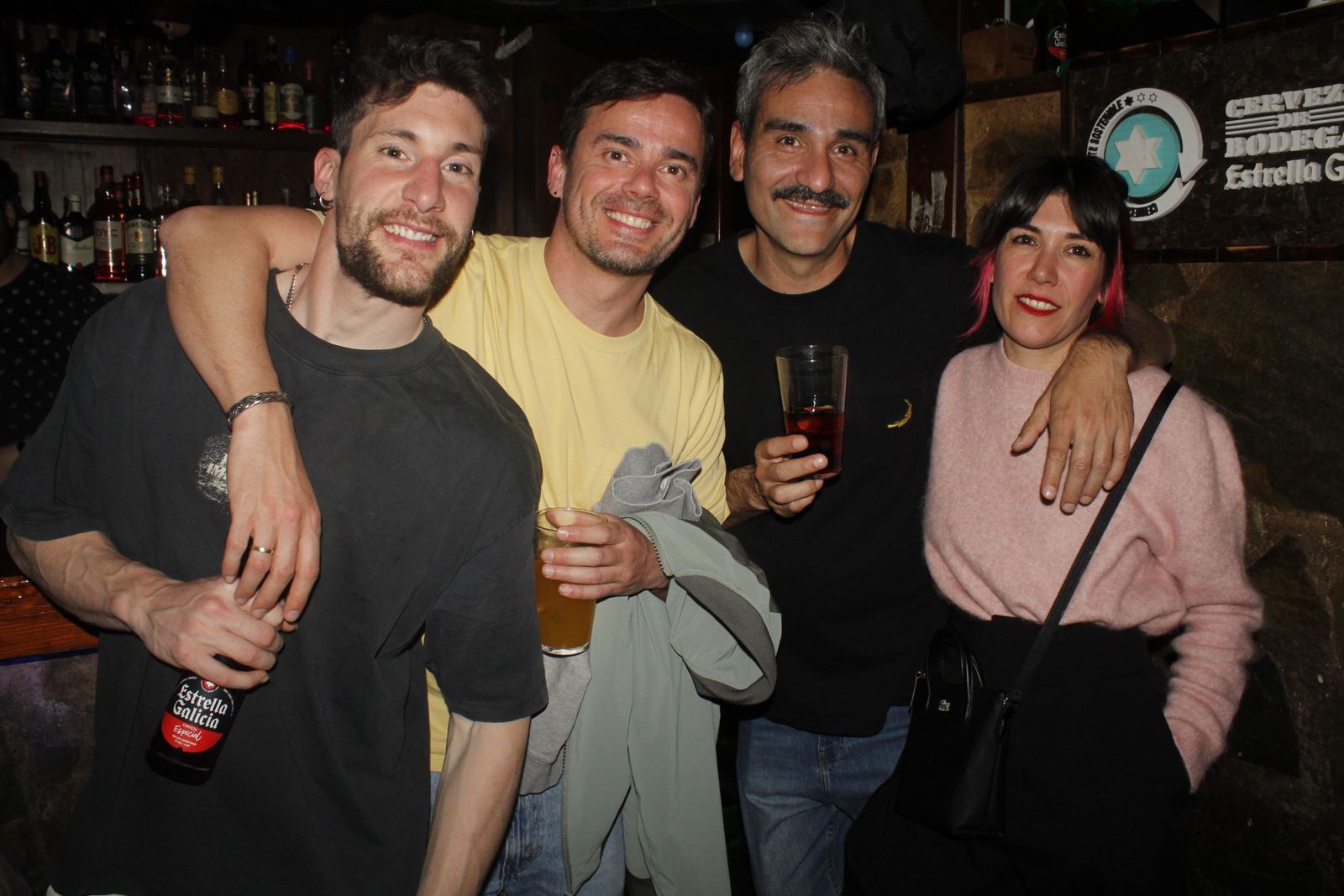 Salamanca de noche, sábado 4 de abril