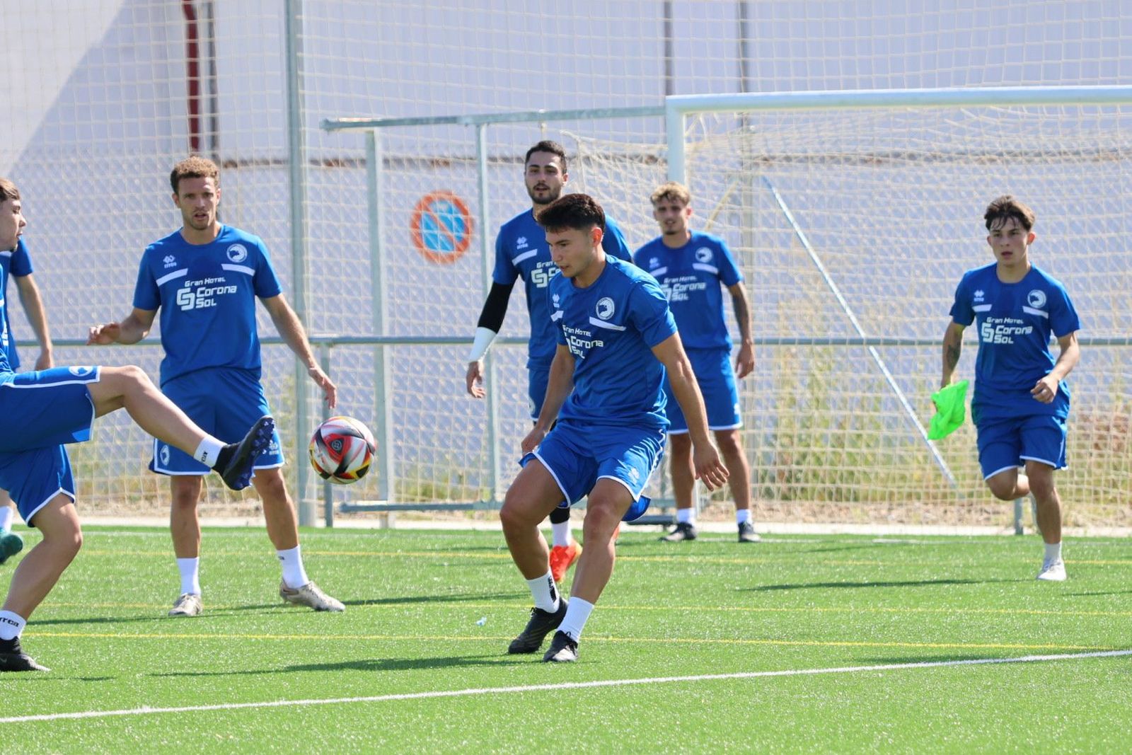 Segundo entrenamiento de pretemporada de Unionistas