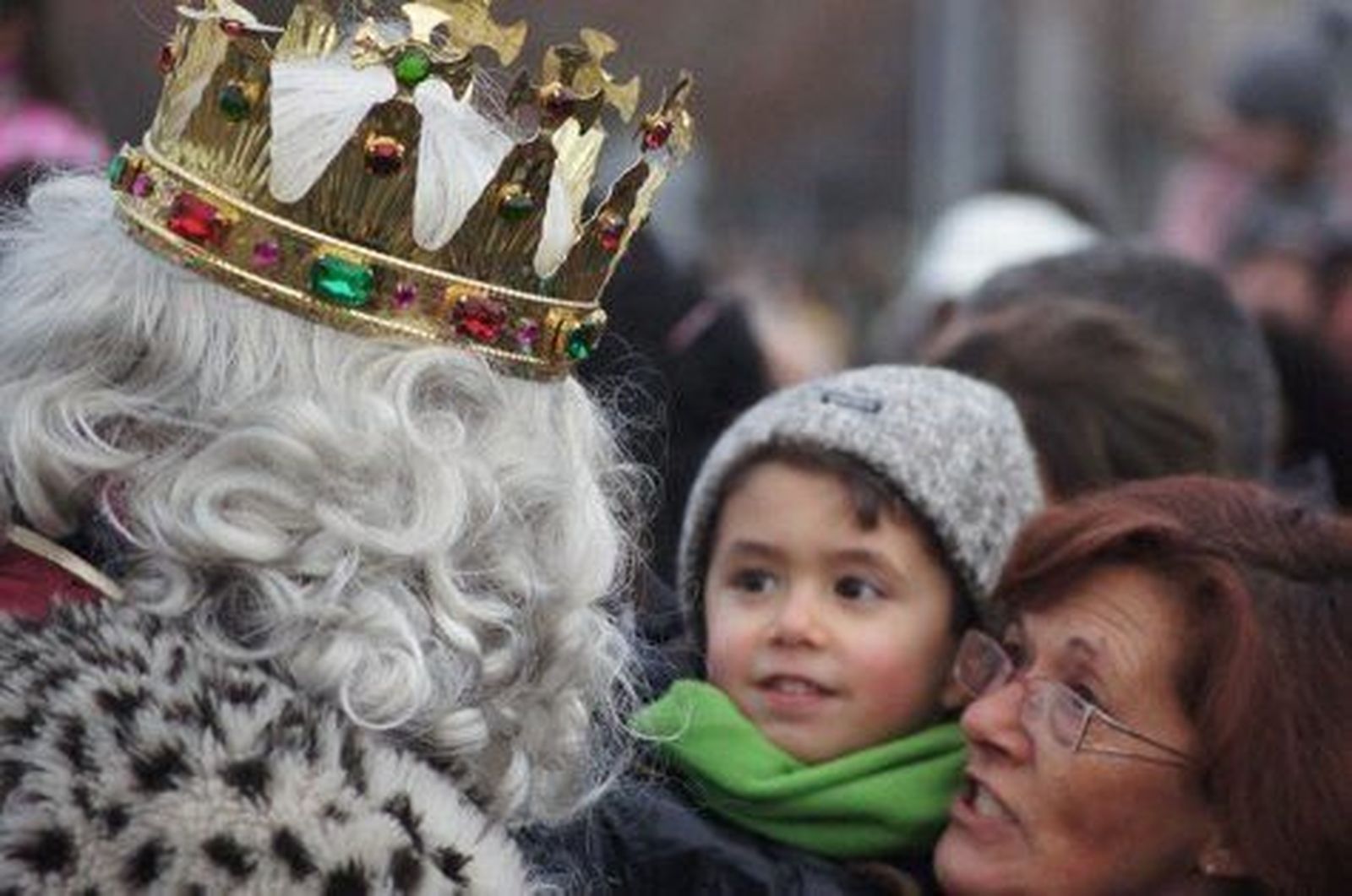 Un Puente Solidario para conseguir que los Reyes Magos traigan juguetes a 73 niños