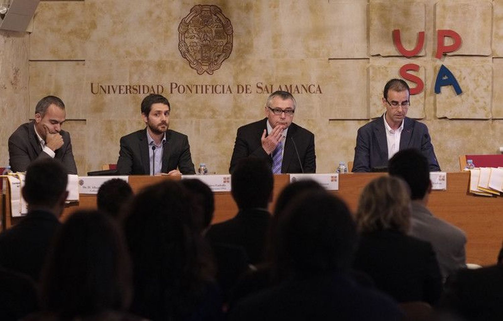 Michael Robinson Clausura del Master CID 01web