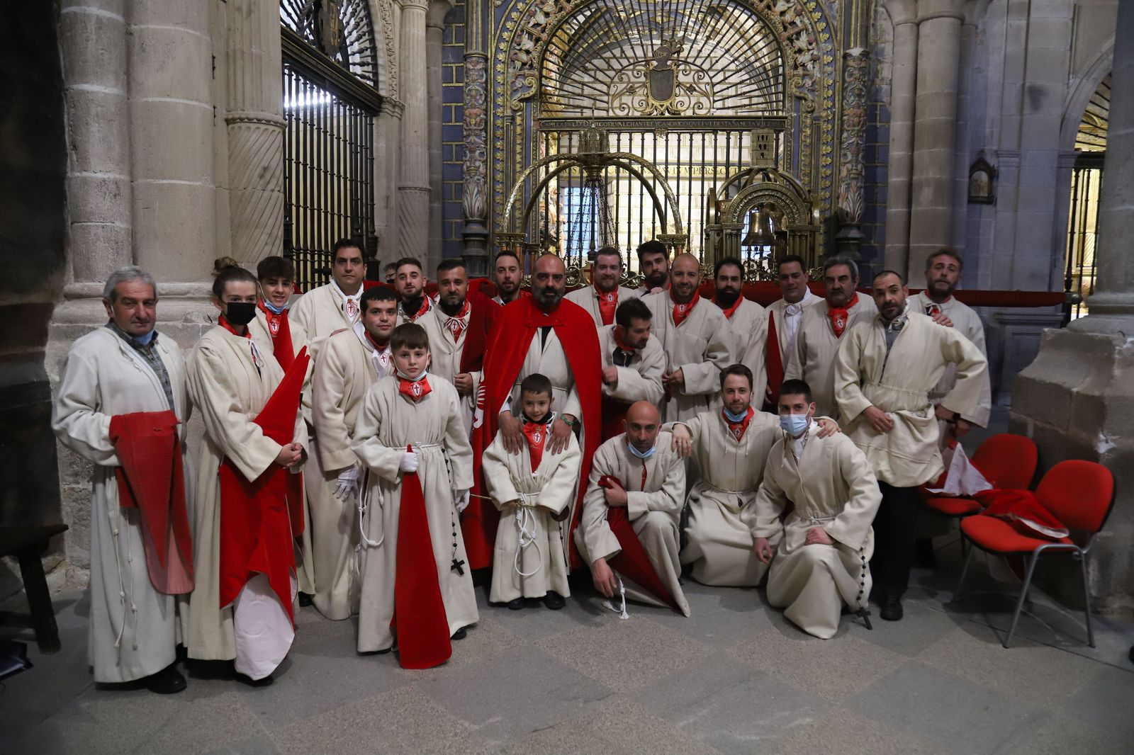 procesion-de-la-cofradia-del-silencio-foto-maria-lorenzo-3