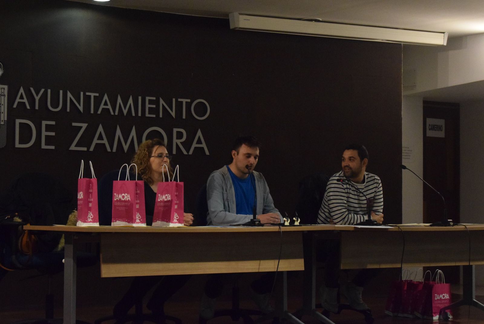 entrega-de-premios-del-concurso-de-dibujo-de-luz-penitente-2