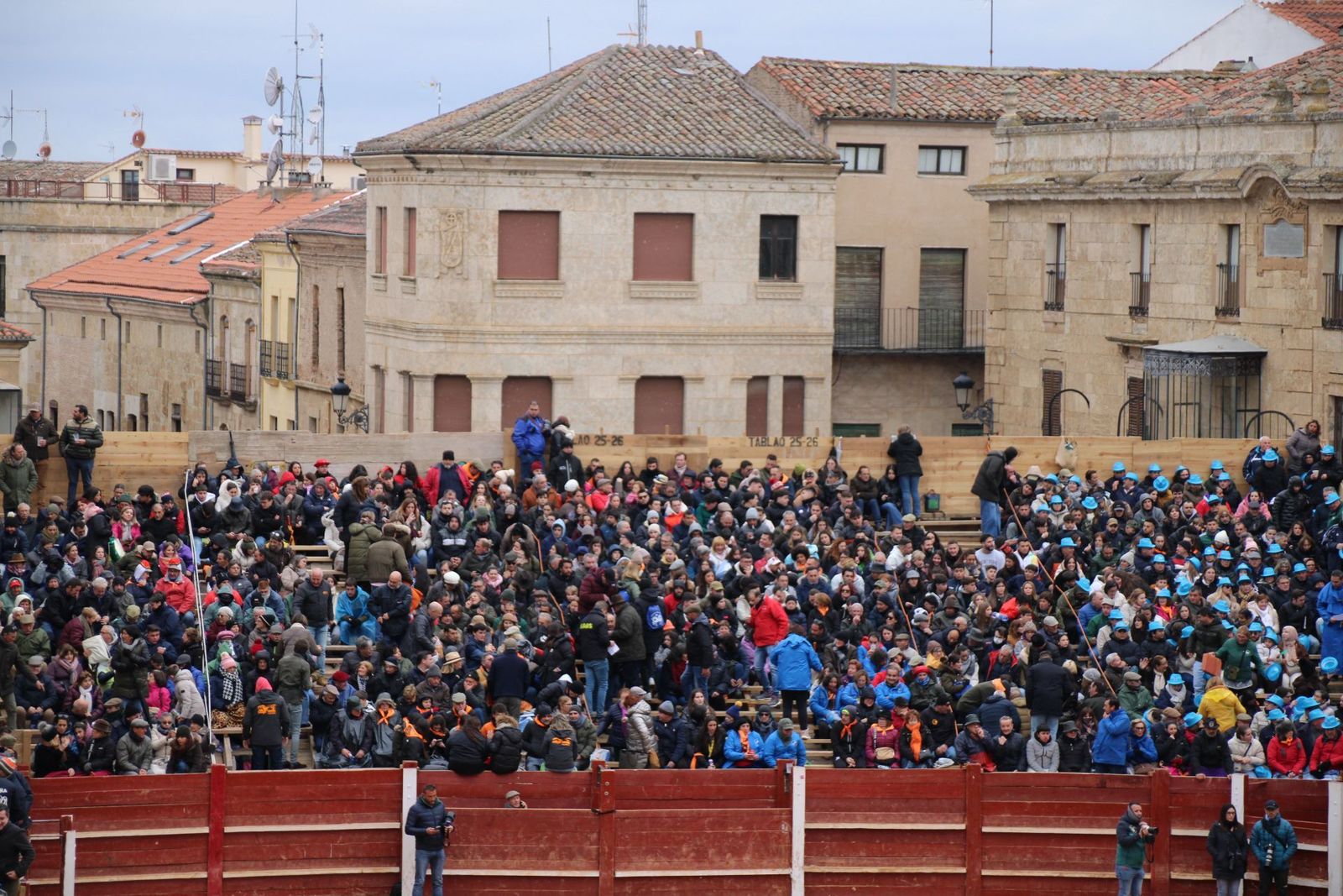 whatsapp-image-2025-03-02-at-16-55-40