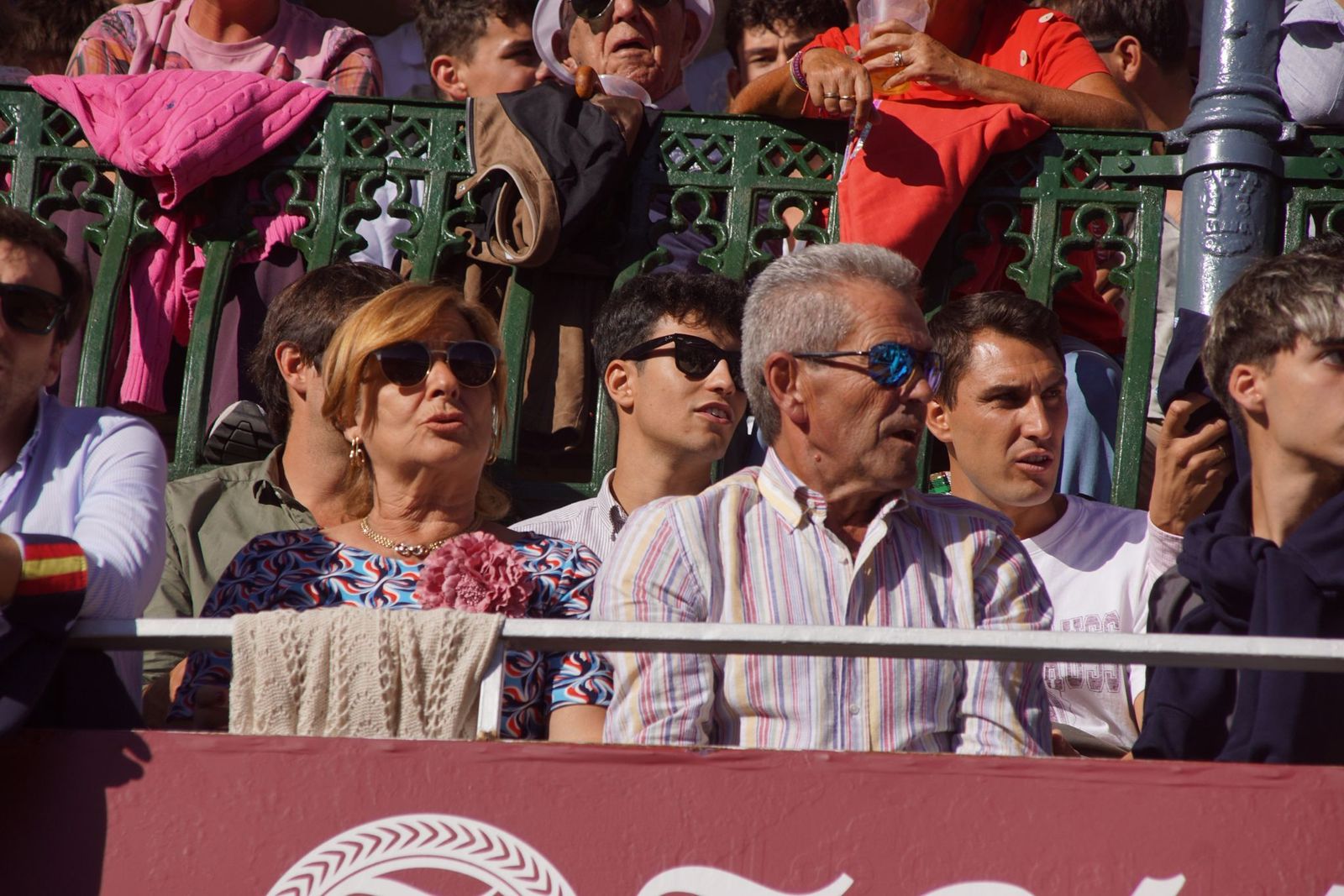 Así ha vivido la afición salmantina el adiós a la feria desde los tendidos: imágenes del ambiente en la corrida concurso