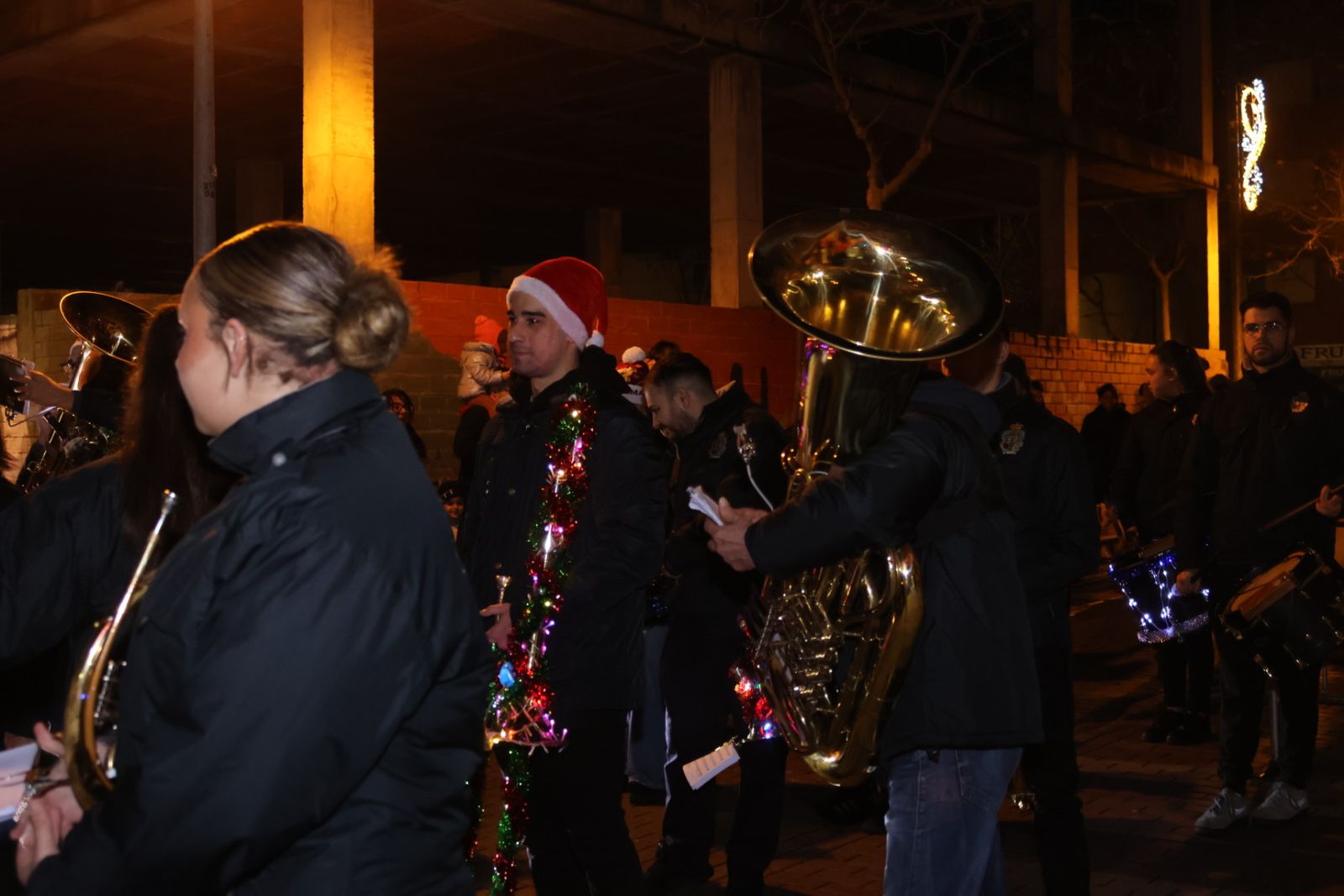 Pasacalles navideño en el barrio de El Zurguén