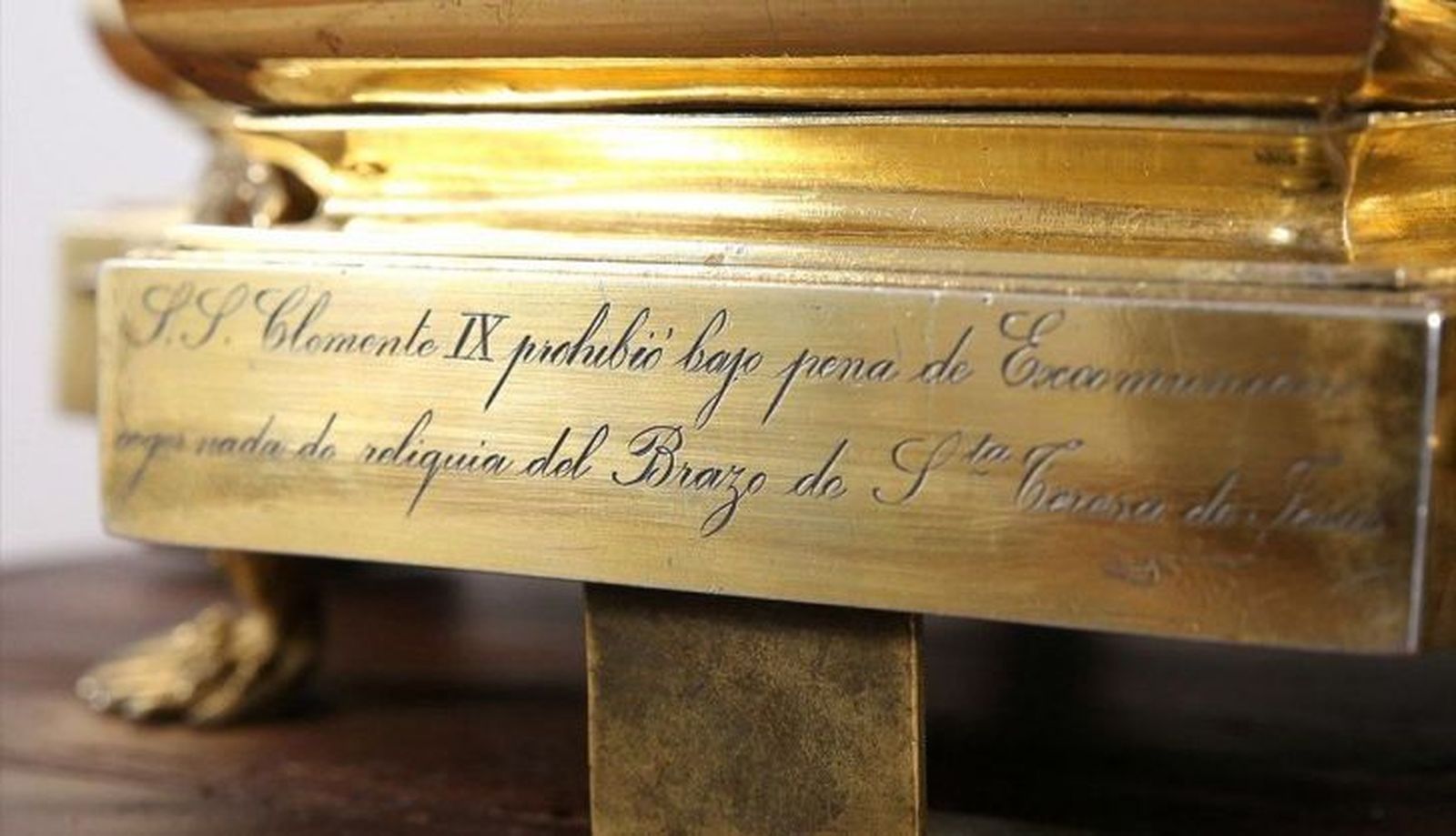 Restauración del relicario del brazo de Santa Teresa. Imagen Carmelitas Descalzos 