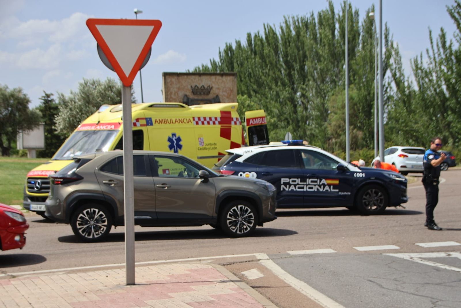 Colisión entre un patinete y un vehículo en Salas Bajas Colisión entre un patinete y un vehículo en Salas Bajas