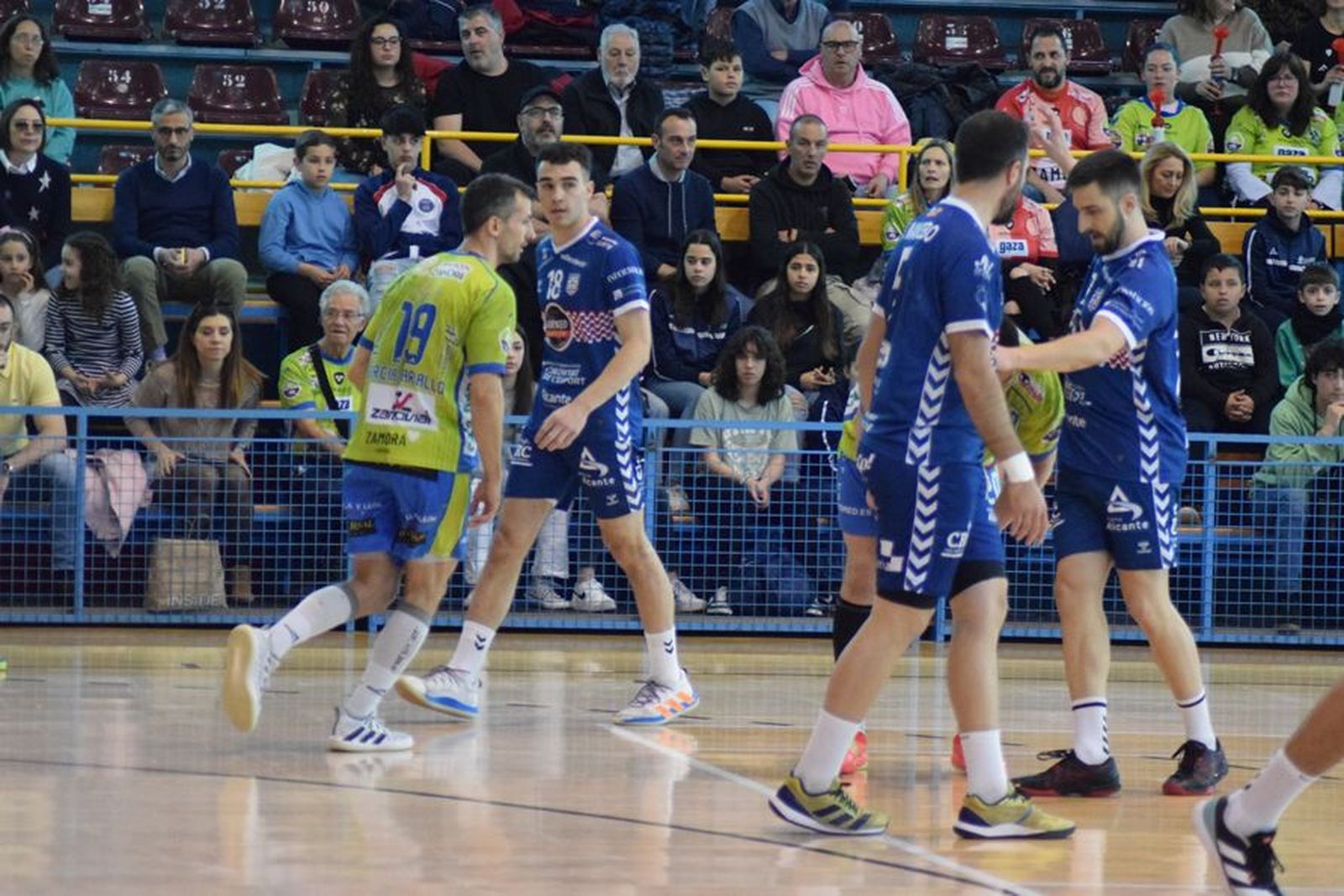 balonmano-zamora-horneo-alicante-28