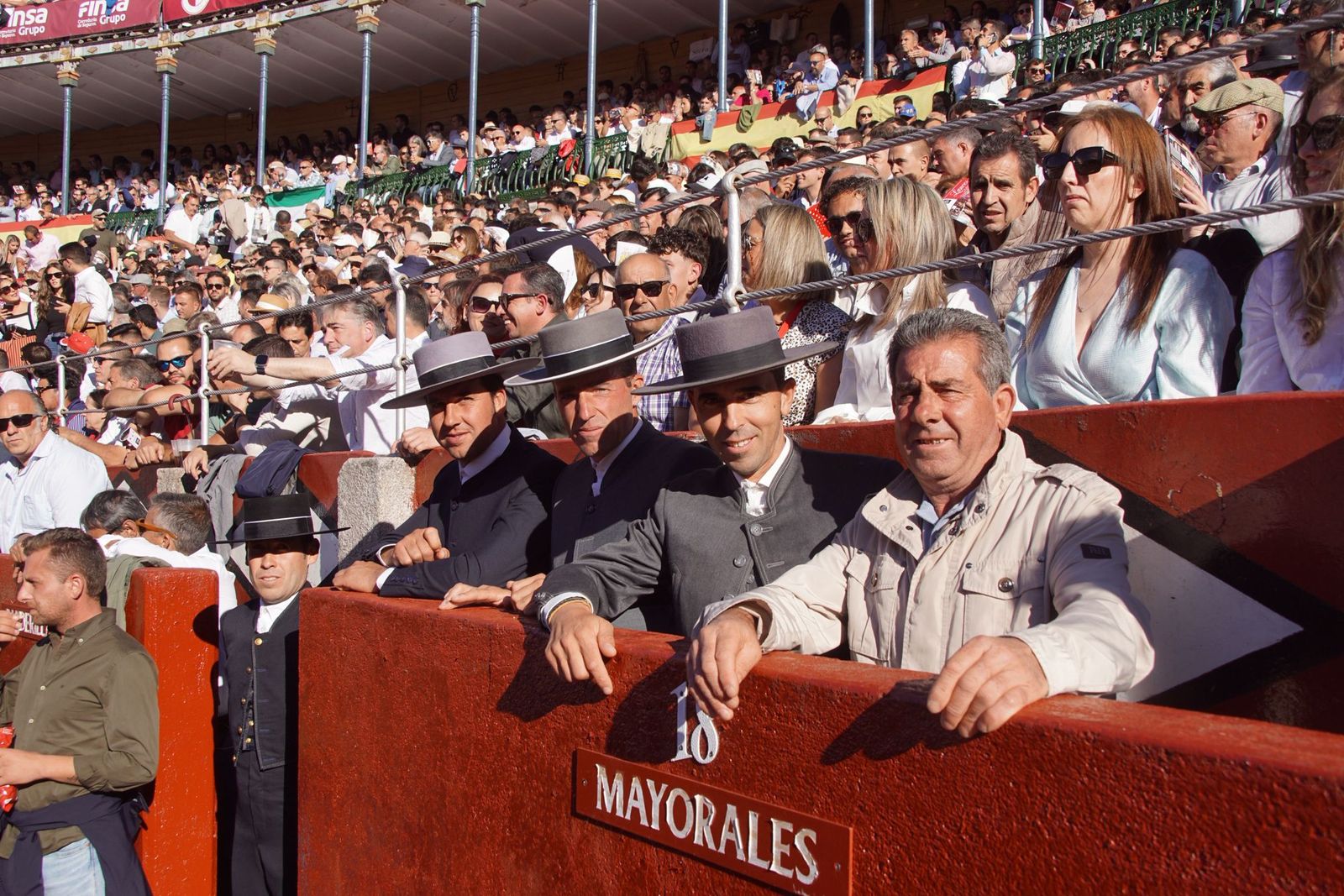 Así ha vivido la afición salmantina el adiós a la feria desde los tendidos: imágenes del ambiente en la corrida concurso