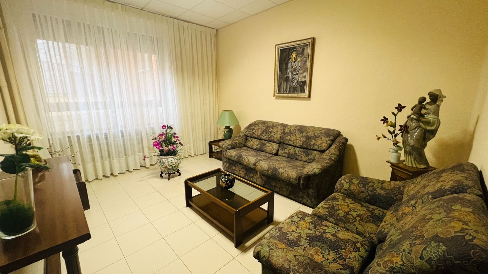 761a4fa0-10df-4c9f-a750-2aac0115f73b