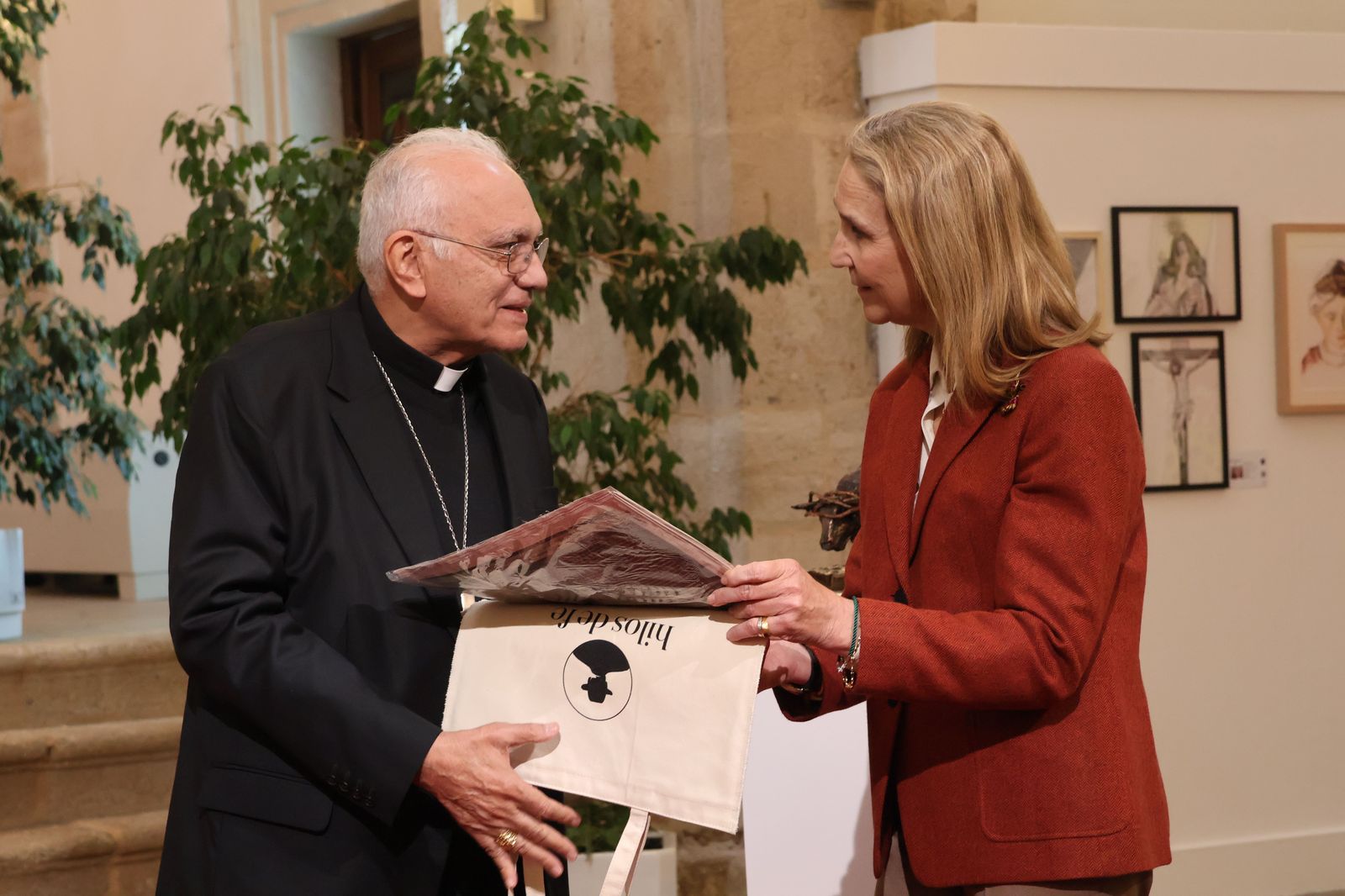 visita-de-la-infanta-elena-a-zamora-58