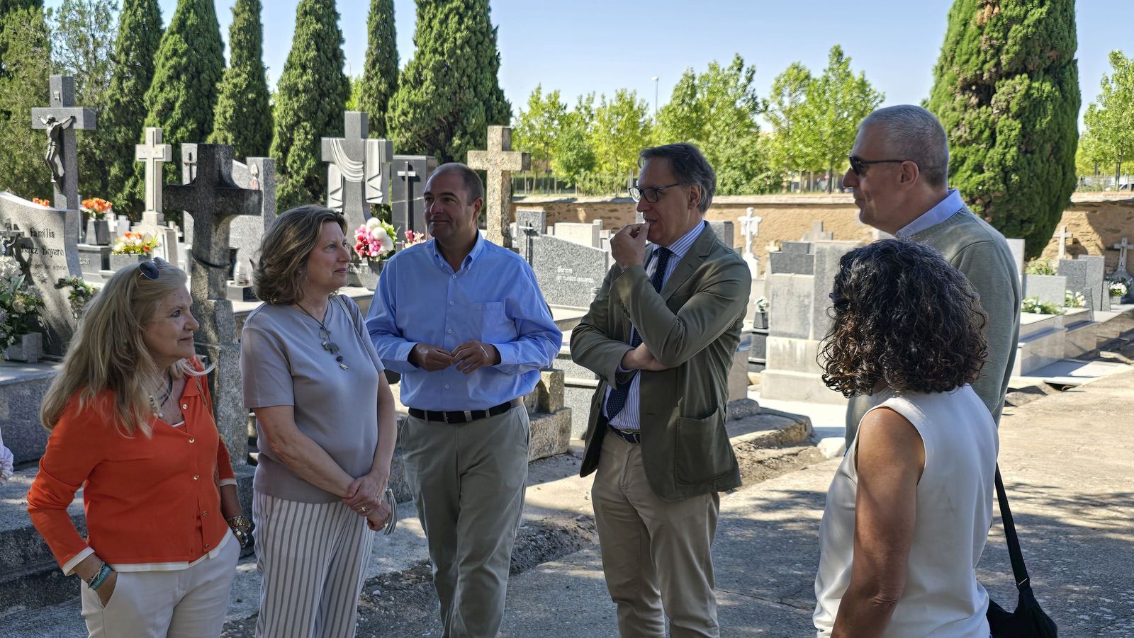 Restauración del crucero de San Cebrián en el Cementerio San Carlos Borromeo