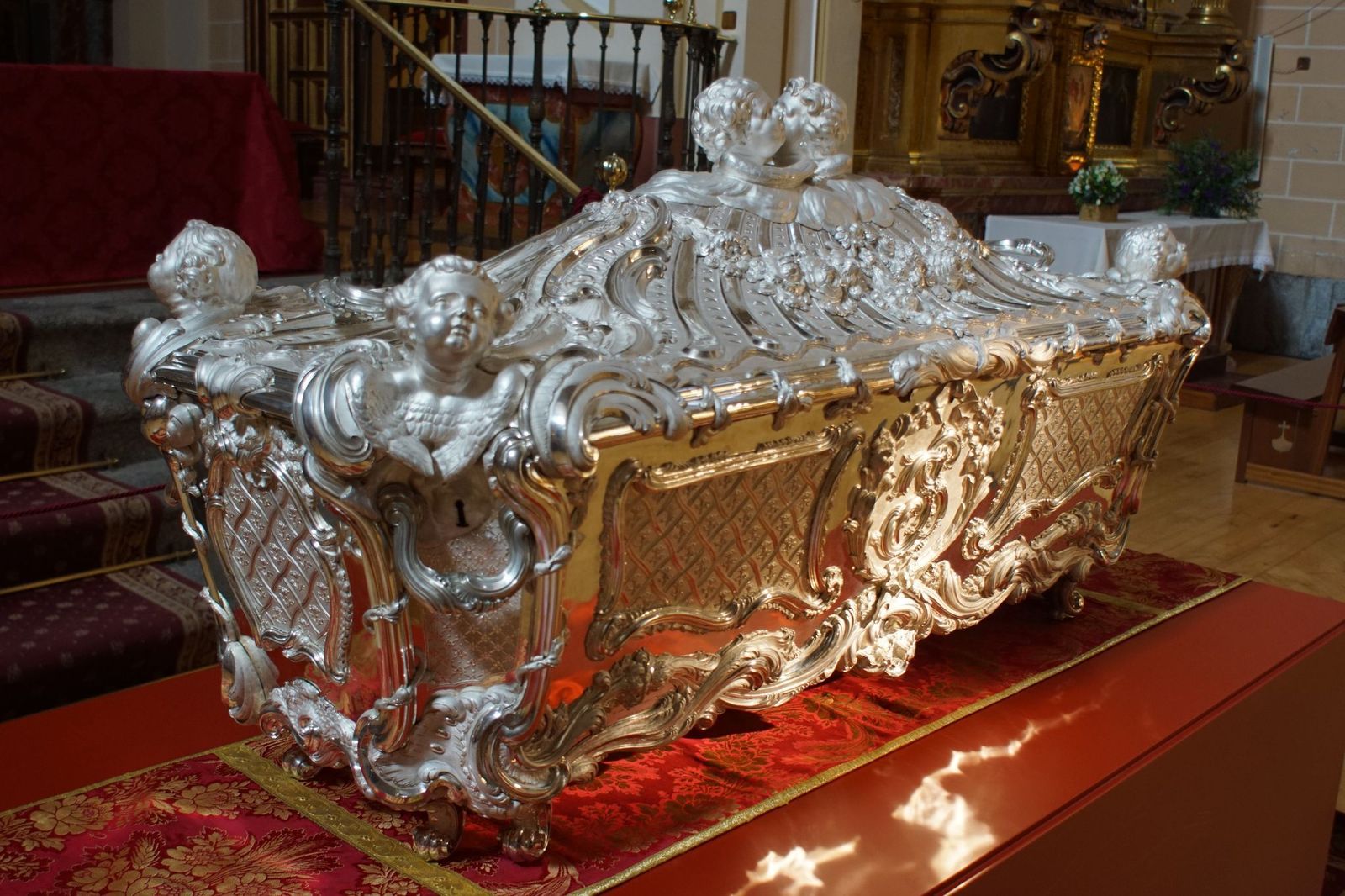 whatsapp-image-2025-03-28-at-17-03-19-4