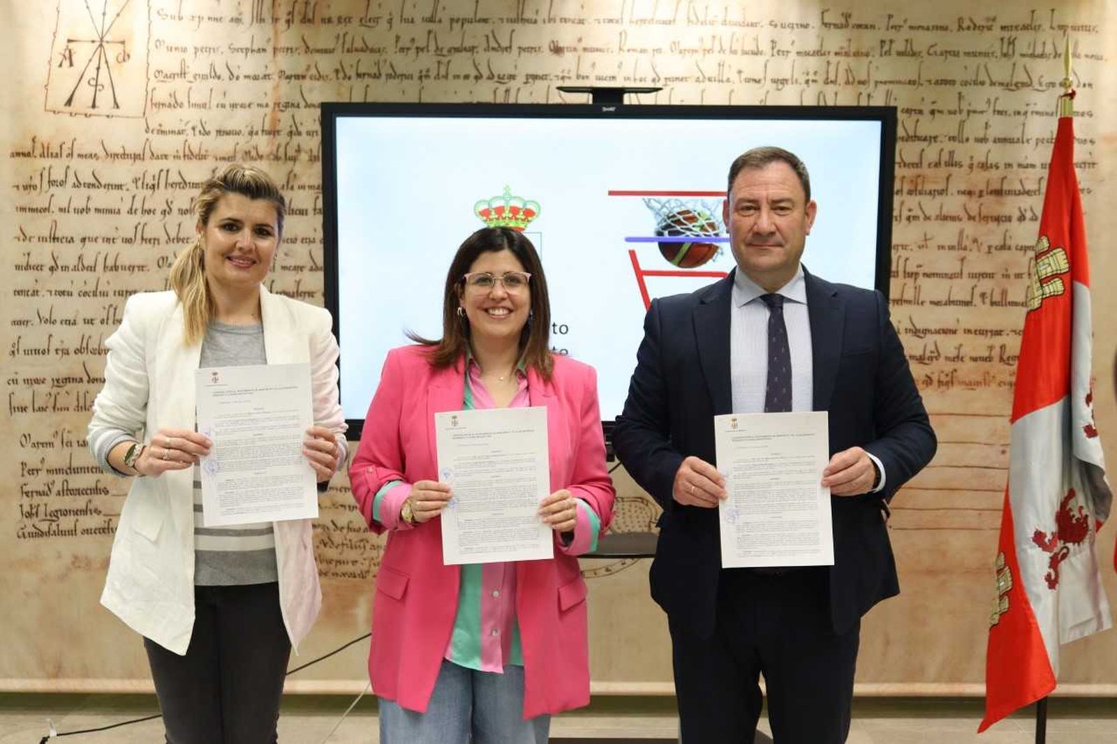 Firma convenio baloncesto Benavente