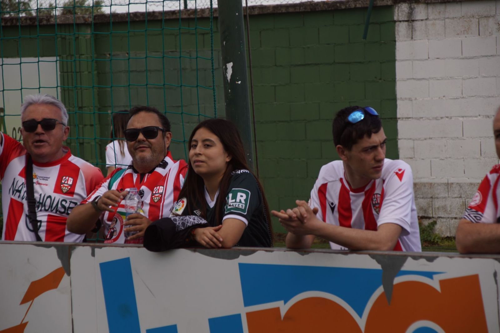 0f2584fe-201b-4305-b8ce-b63aa9390b8d