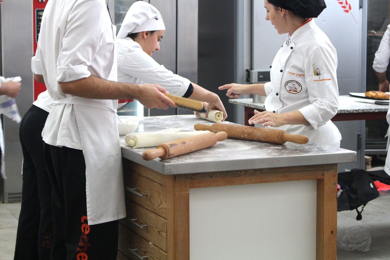 Alumnos de Formación Profesional en cocina.
