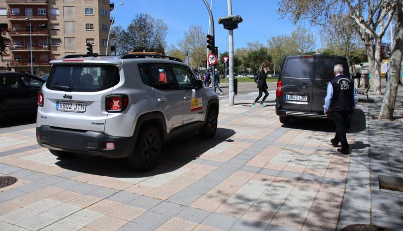 Fallece una mujer ahogada en la piscina del Multiusos