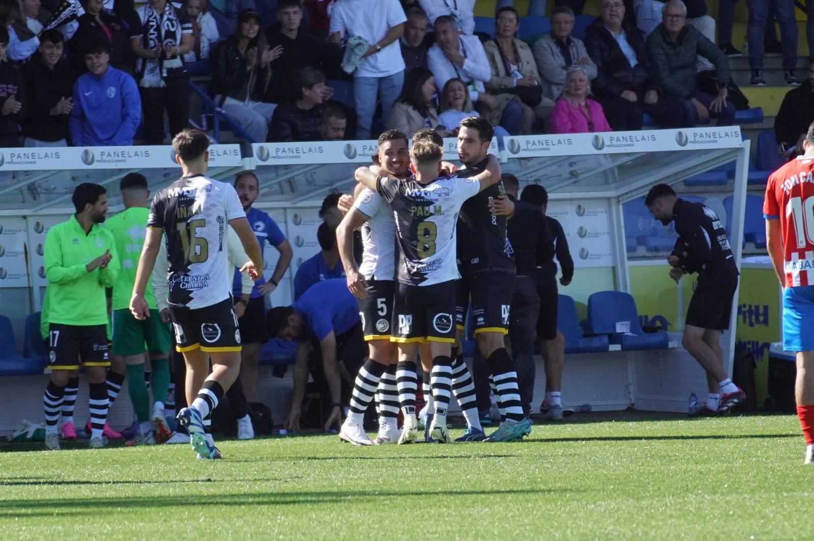 whatsapp-image-2024-10-13-at-13-04-32-6