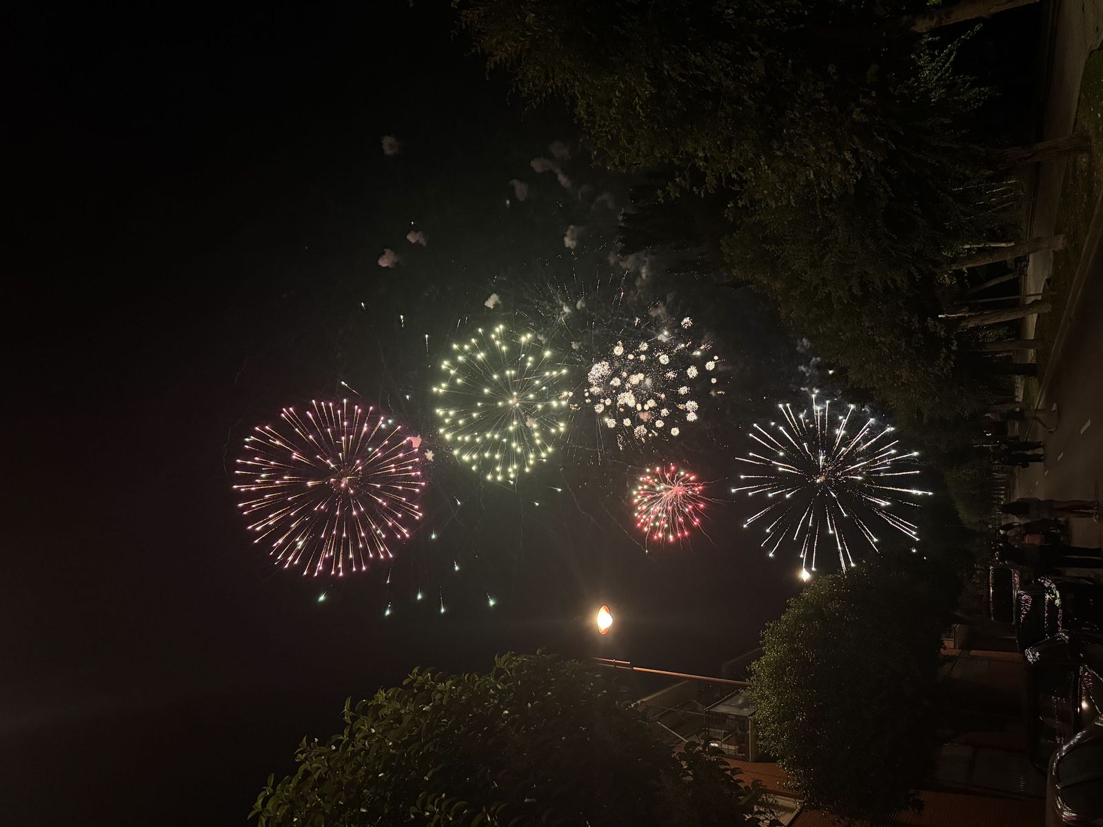 Fuegos artificiales con pirotecnia Pibierzo en santa marta.
