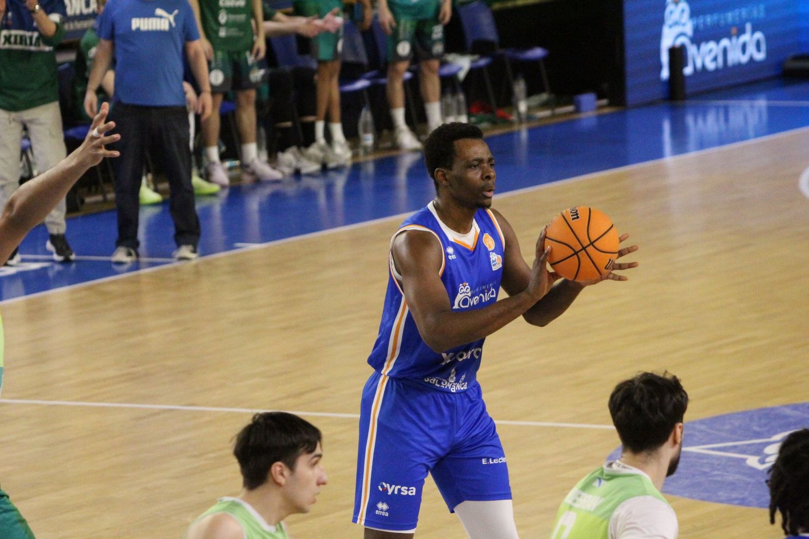 Perfumerías Avenida - Calvo Basket Xiria. Fotos: Míkel Antúnez